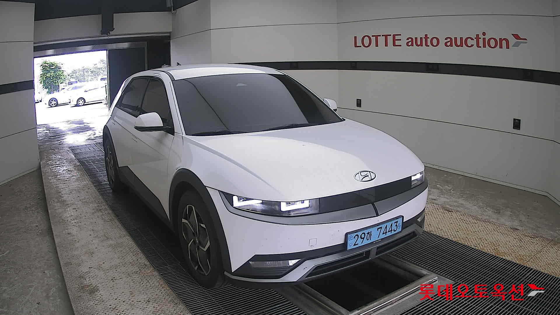 2022 - hyundai ioniq