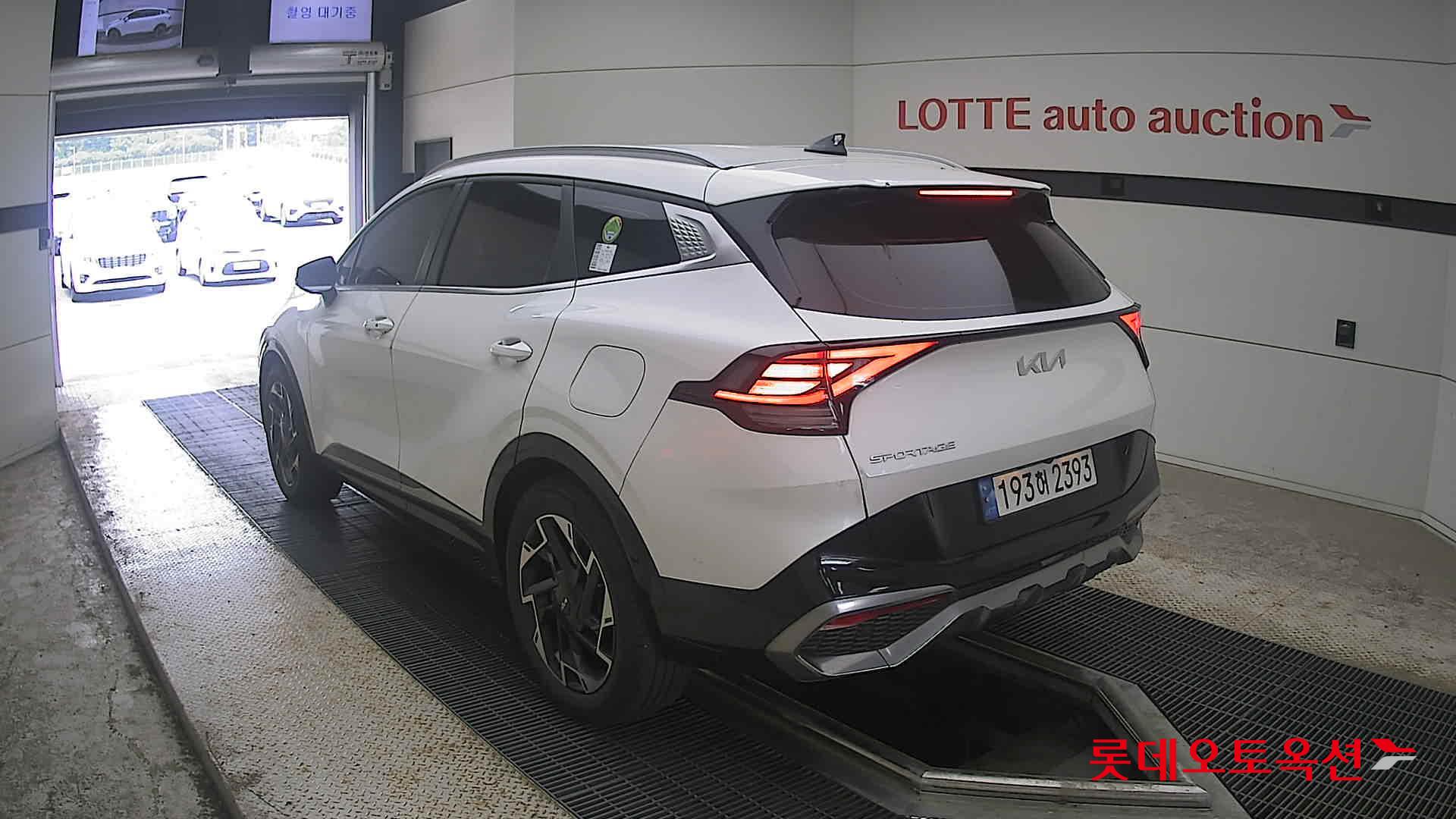 2022 - kia sportage