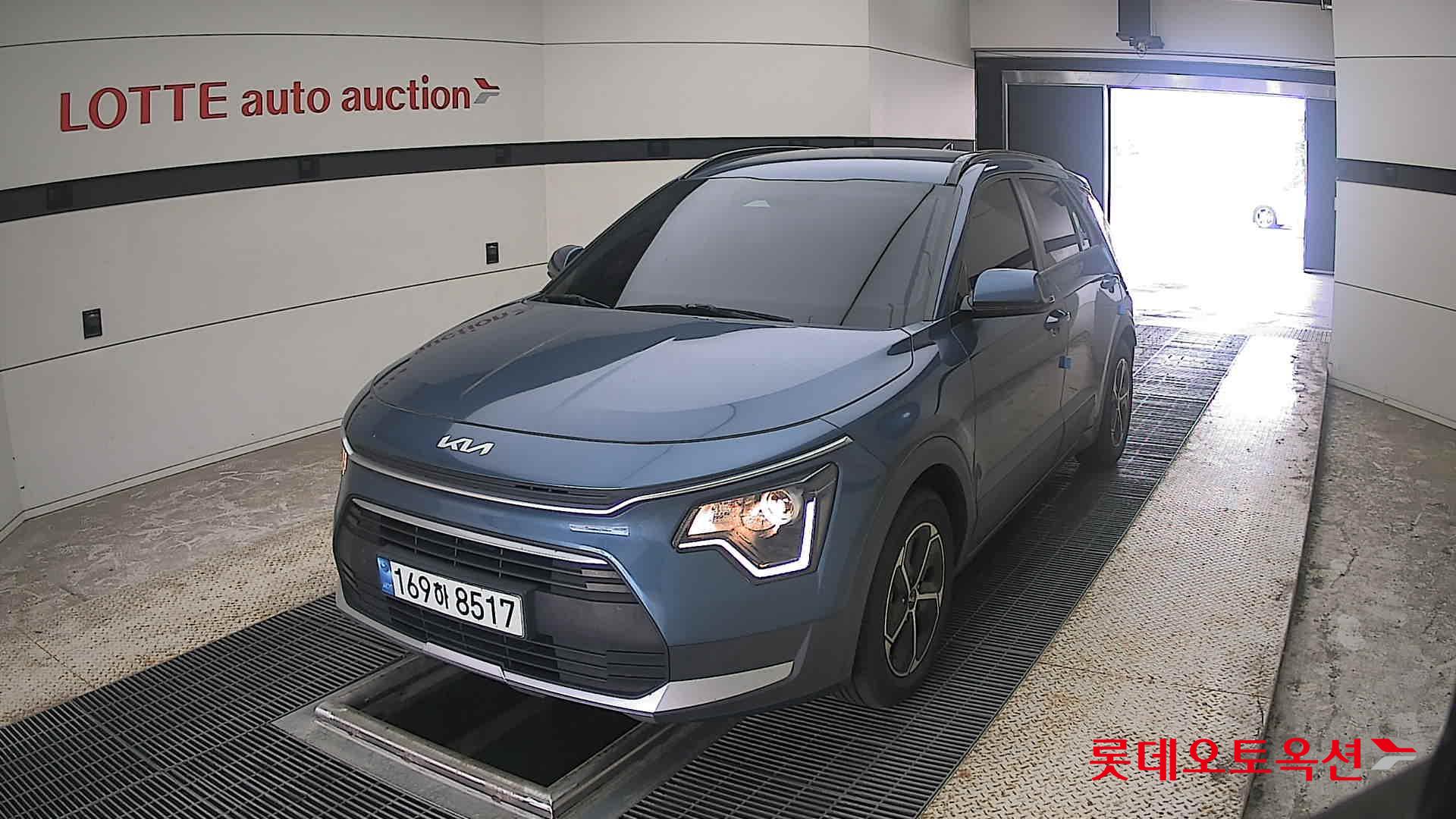 2022 - kia niro