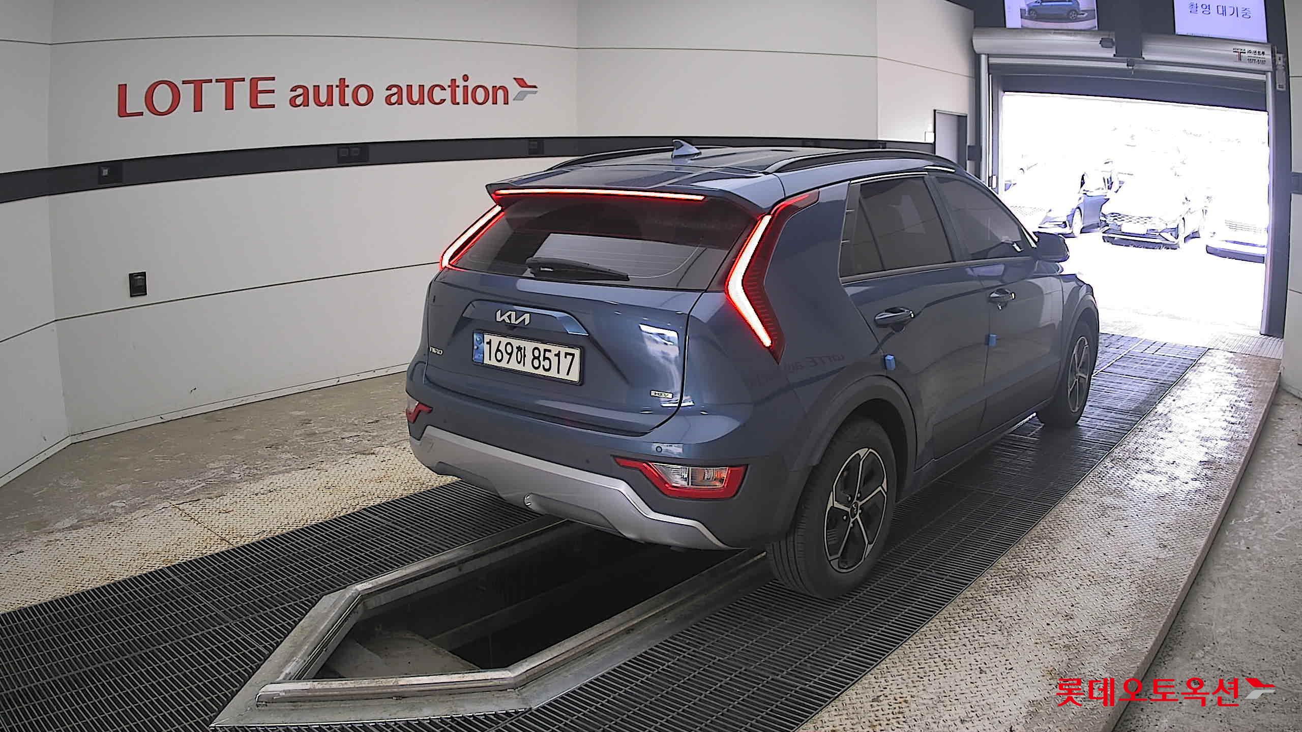 2022 - kia niro