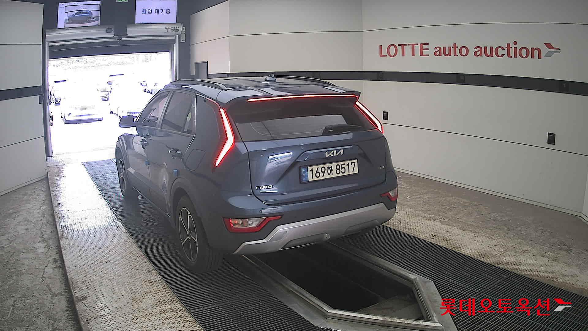 2022 - kia niro
