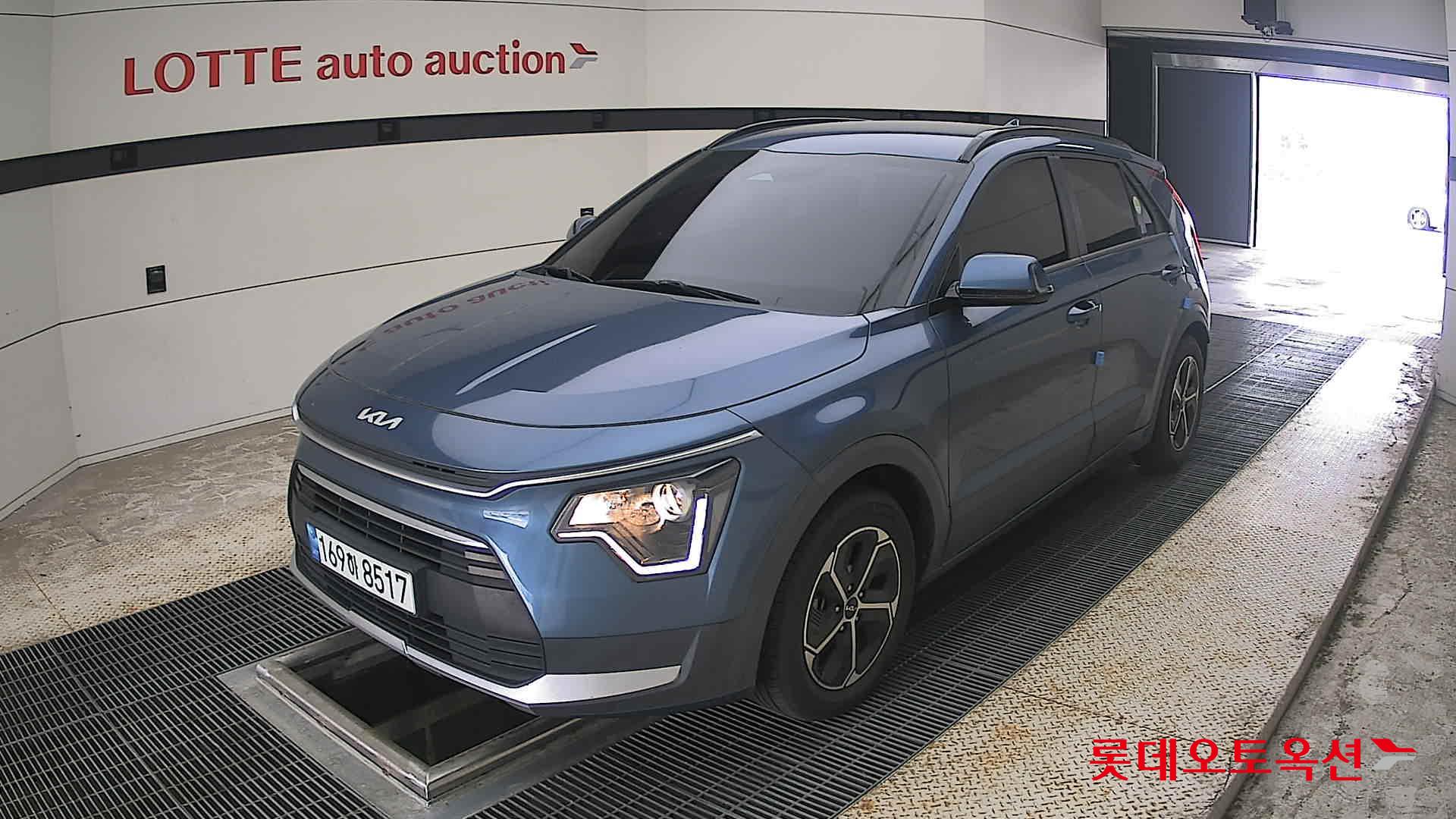 2022 - kia niro