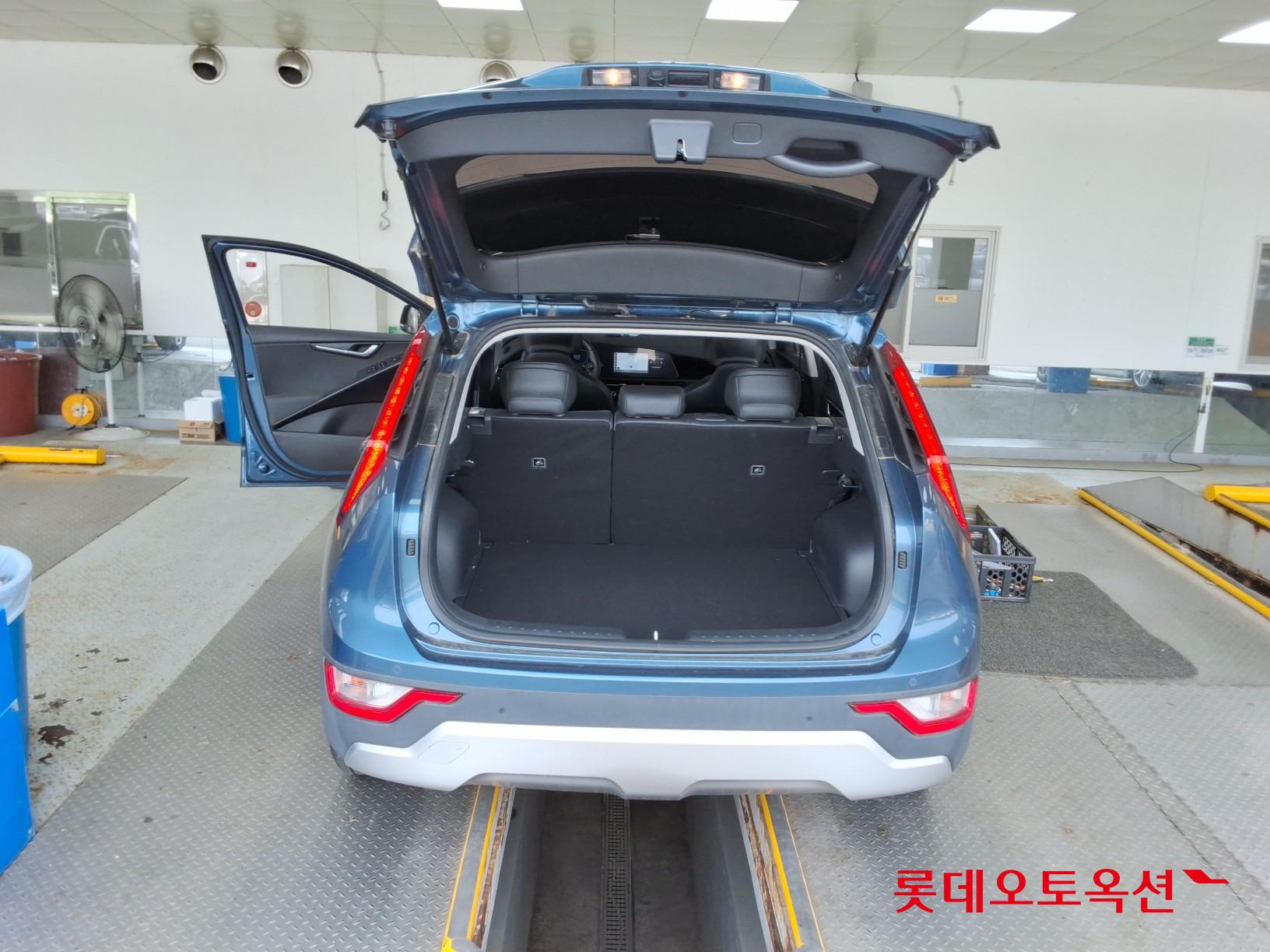 2022 - kia niro