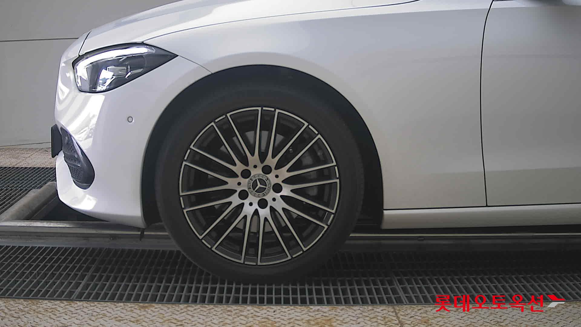 2022 - mercedes-benz c200