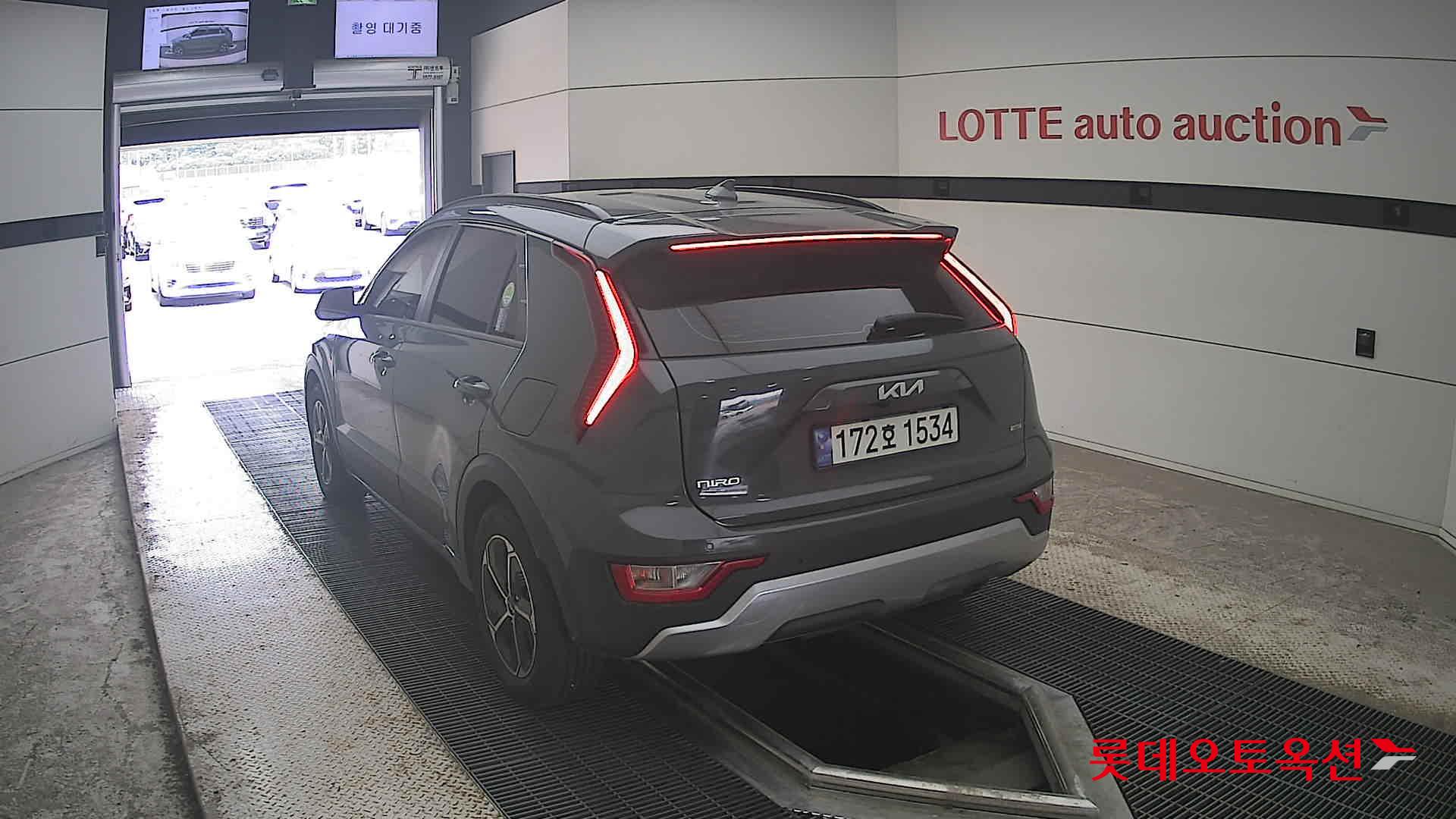 2022 - kia niro