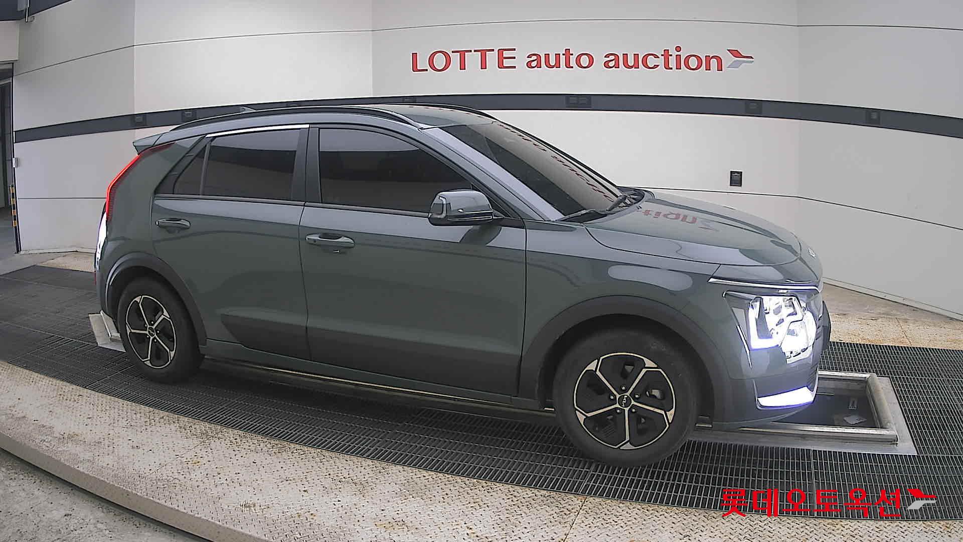 2022 - kia niro