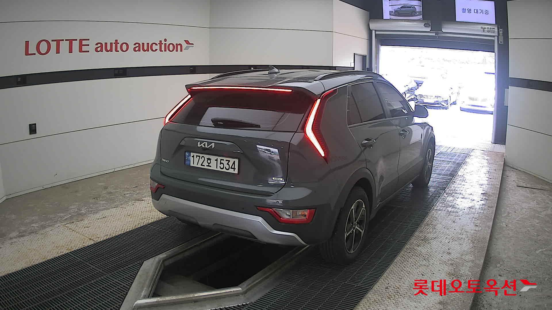 2022 - kia niro
