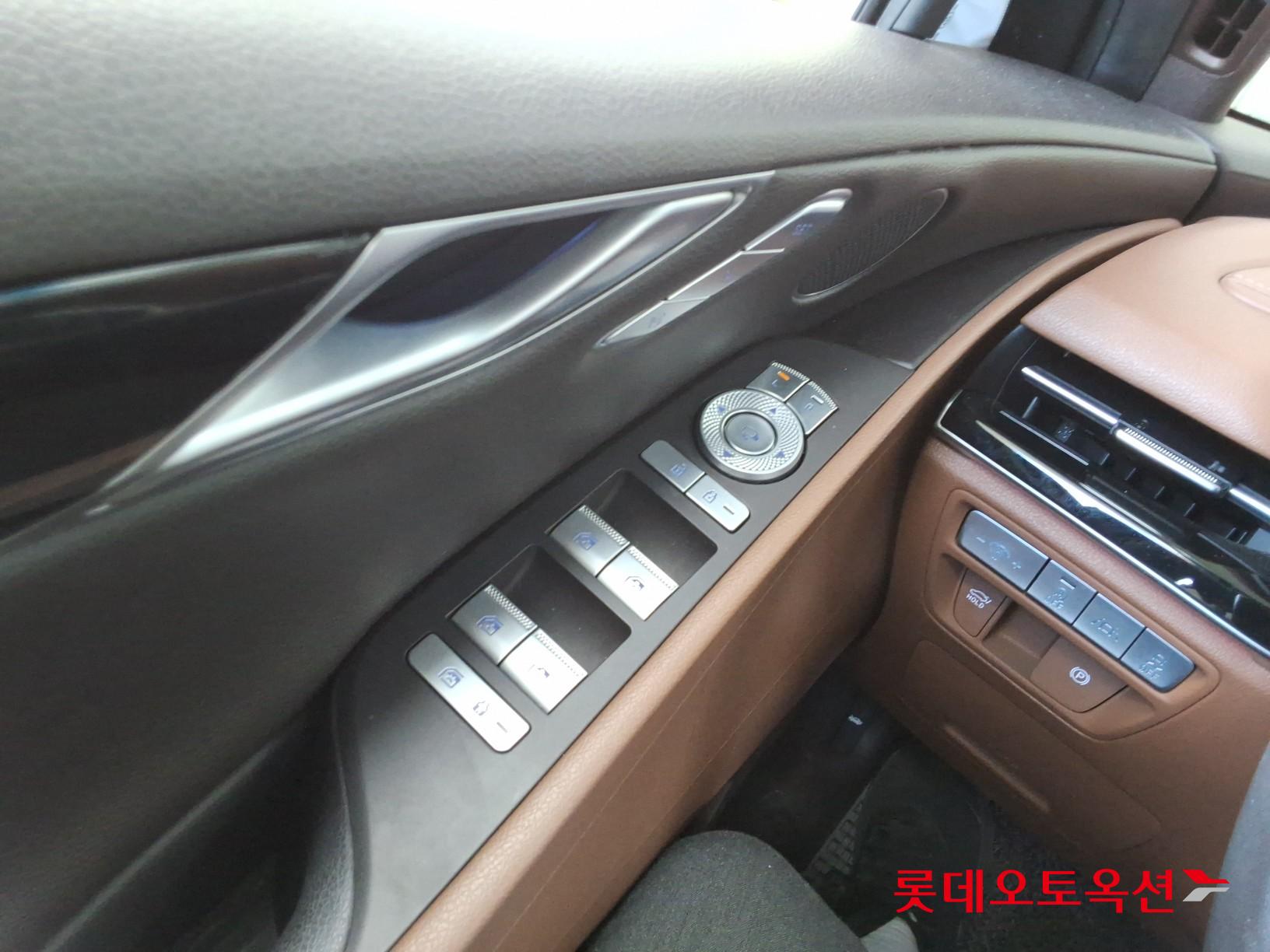 2021 - genesis g80
