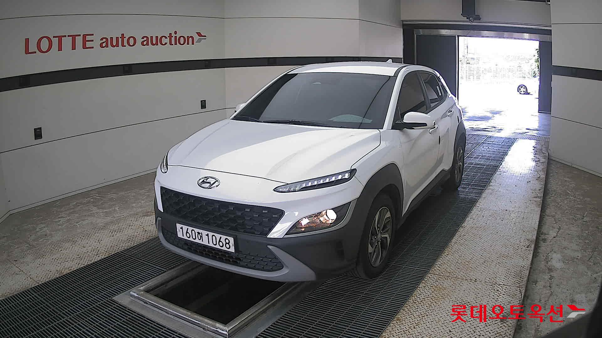 2021 - hyundai kona