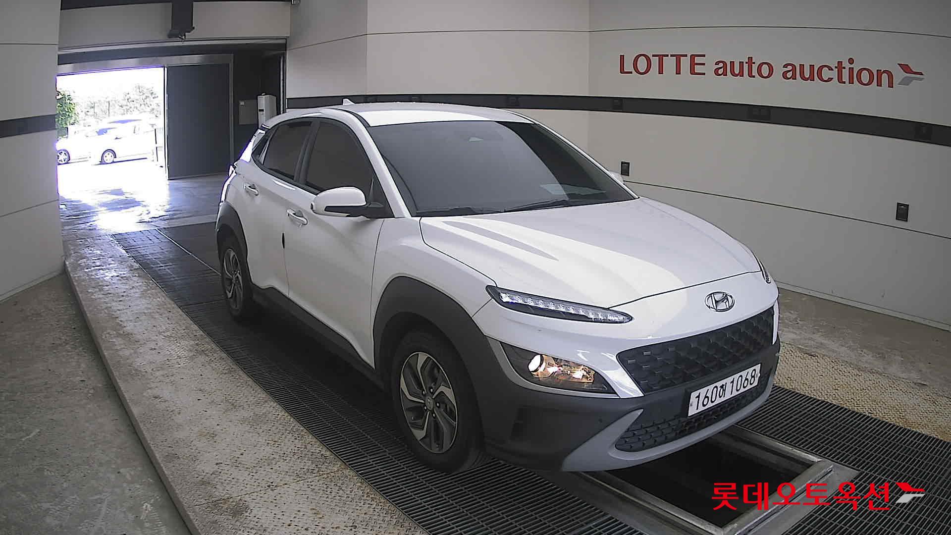 2021 - hyundai kona