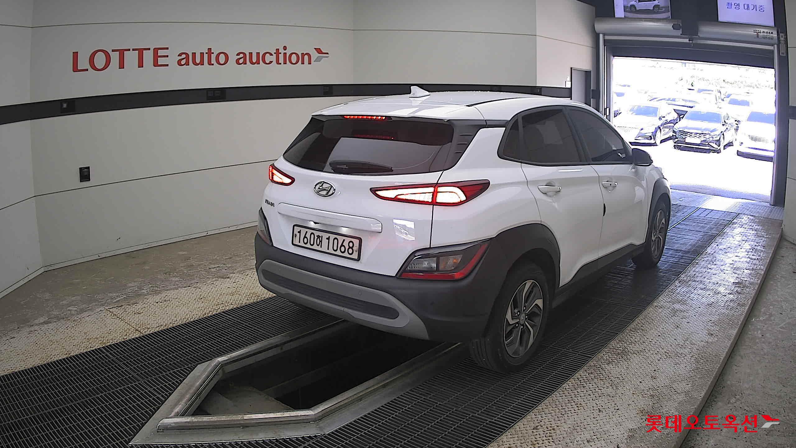 2021 - hyundai kona