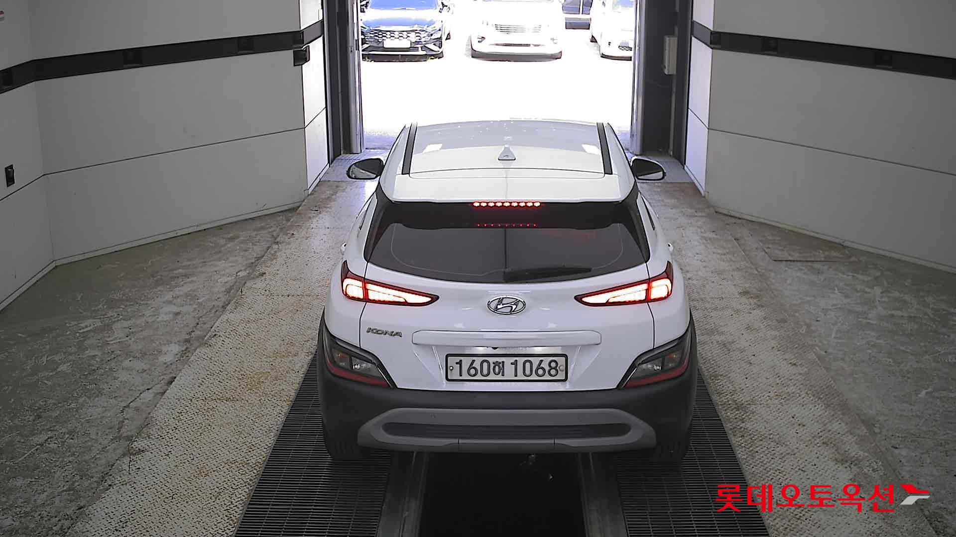 2021 - hyundai kona