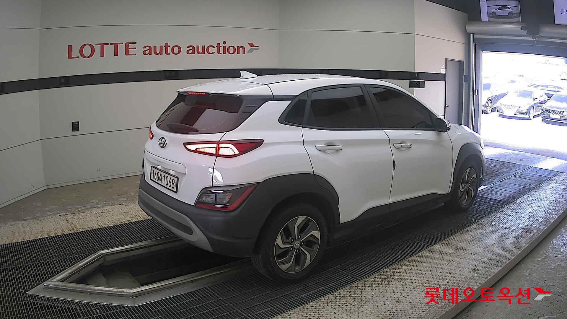 2021 - hyundai kona