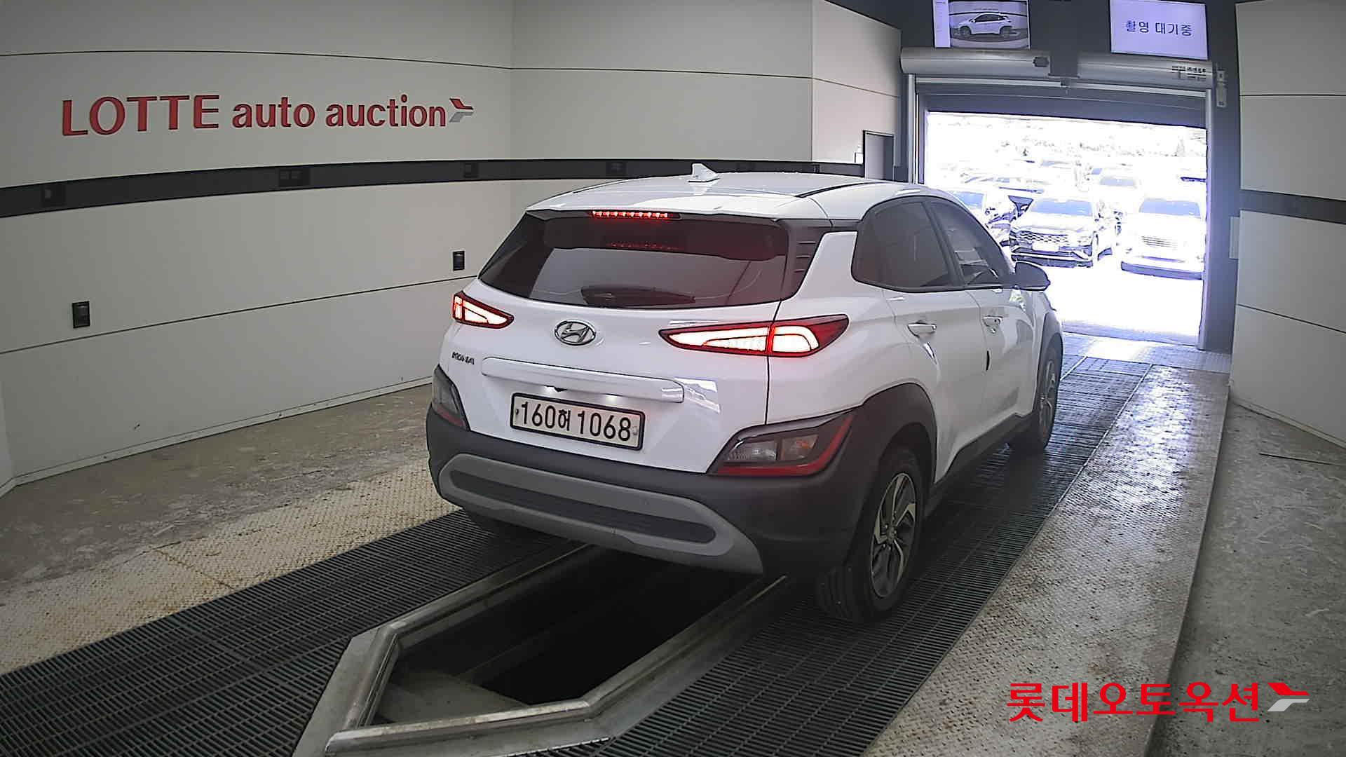 2021 - hyundai kona