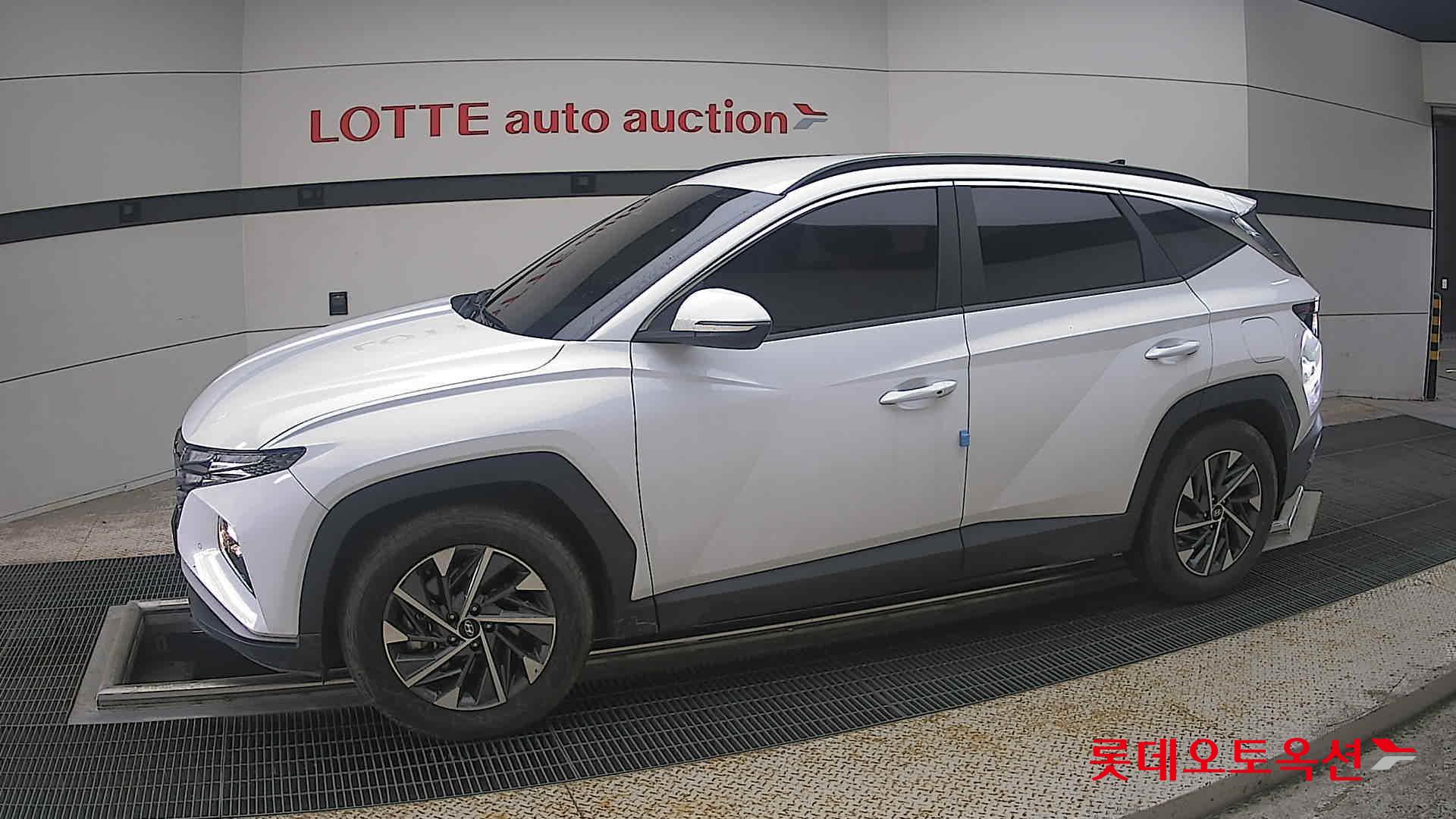 2021 - hyundai tucson