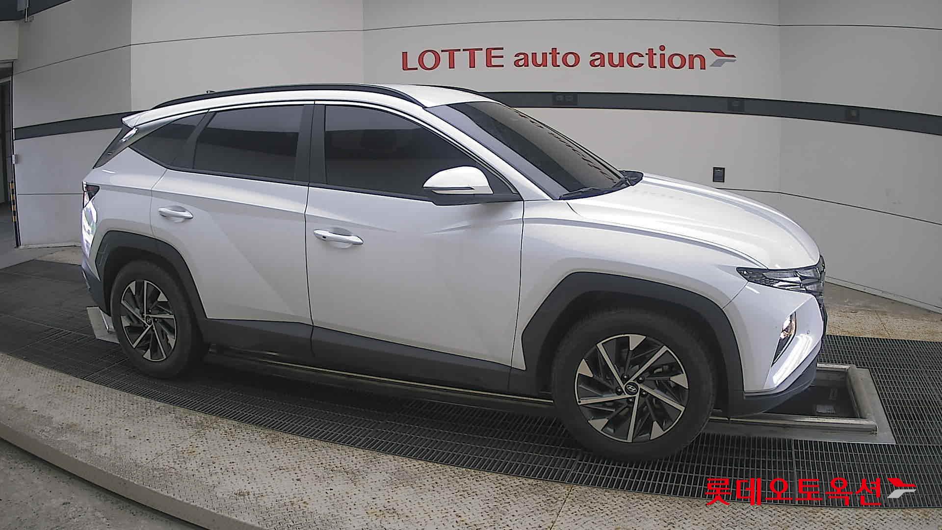 2021 - hyundai tucson