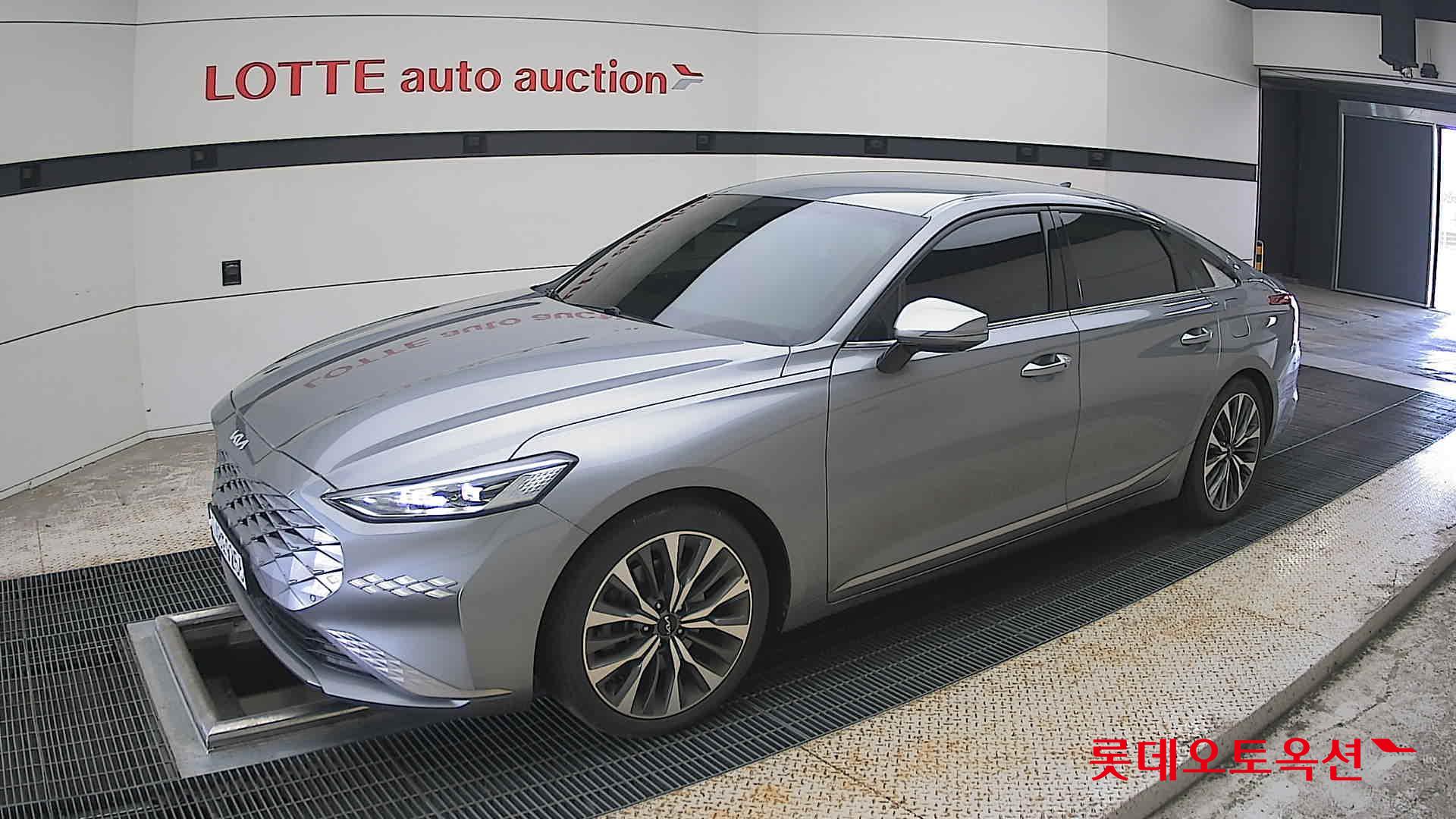 2022 - kia k8