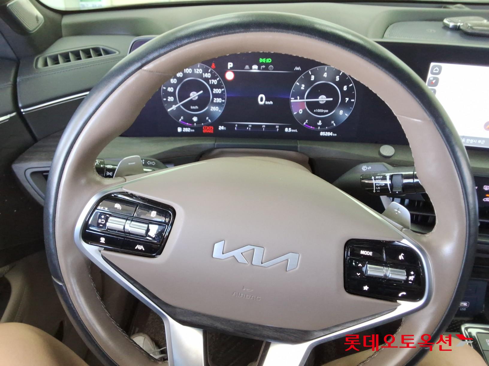 2022 - kia k8