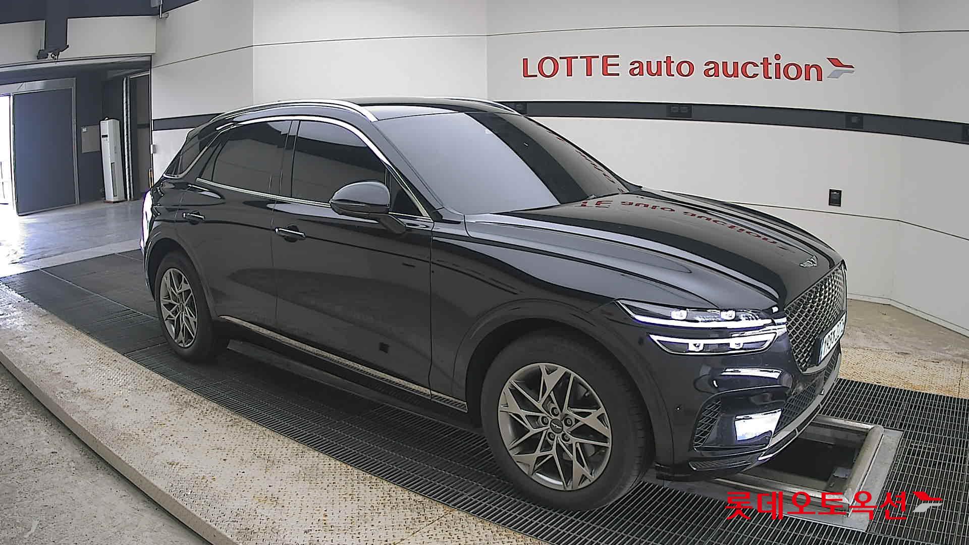 2022 - genesis gv70