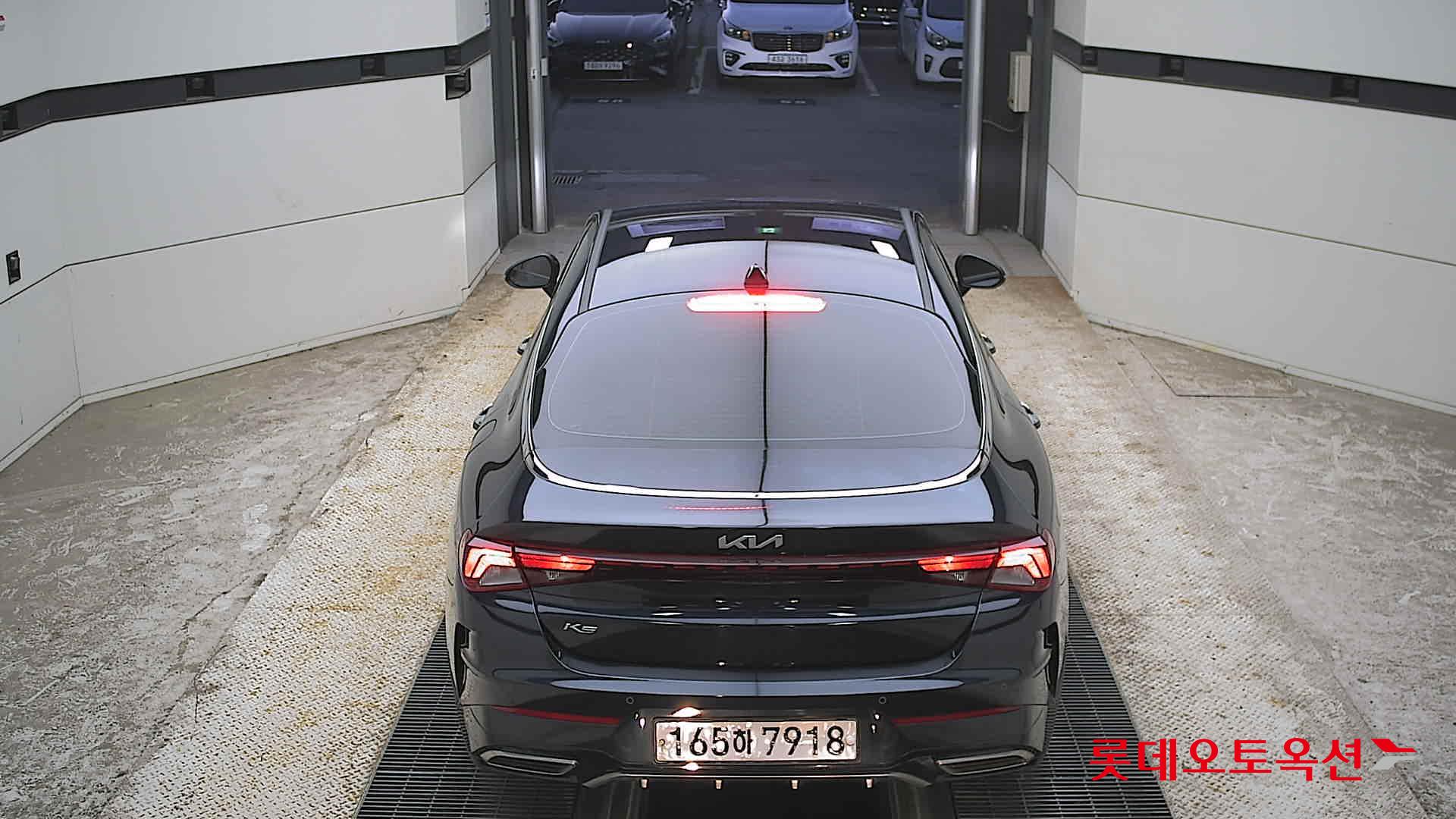 2022 - kia k5