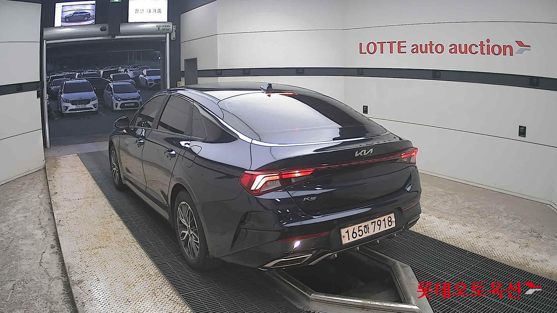 2022 - kia k5