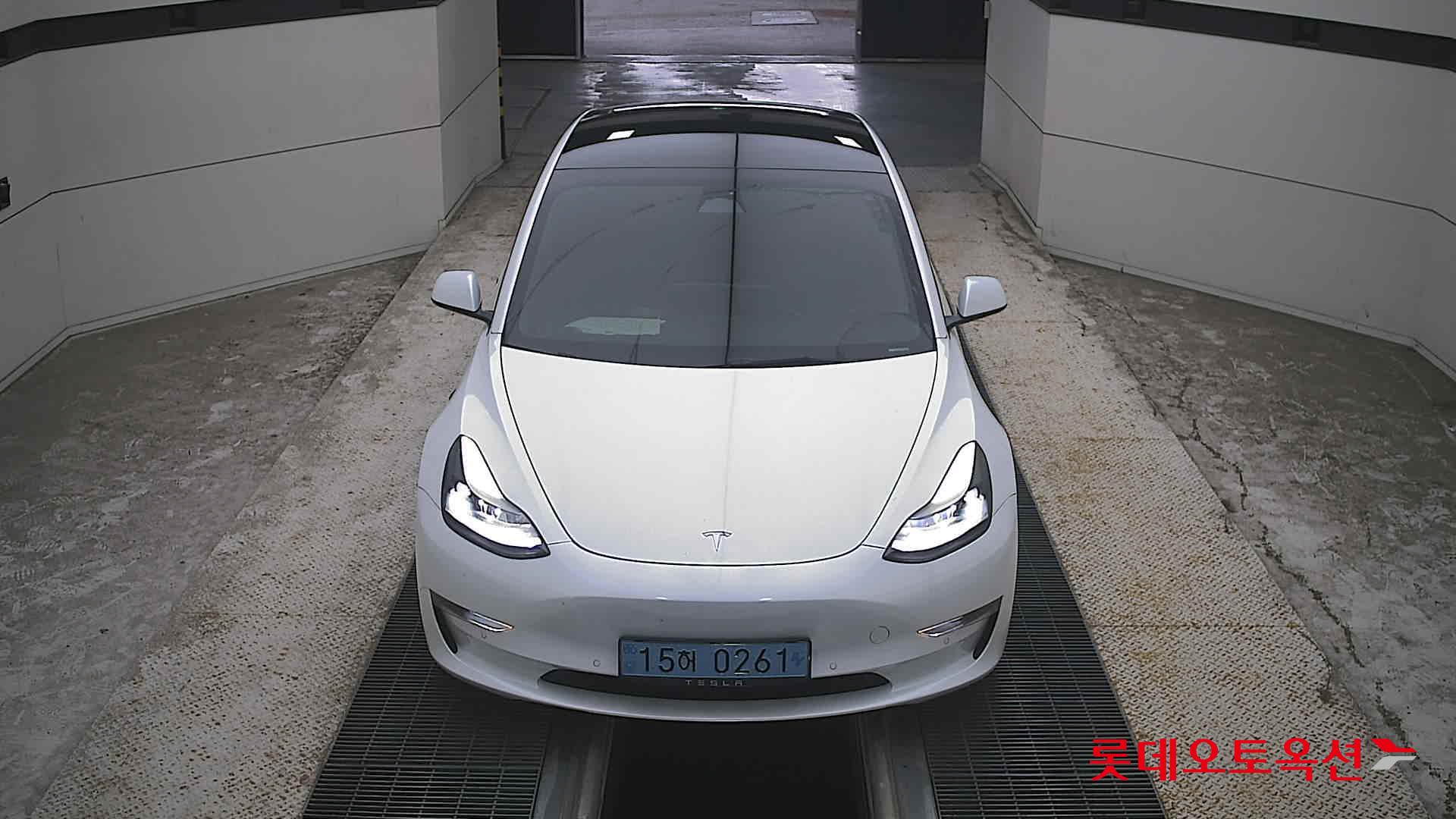TESLA MODEL 3 (E) RANGE
