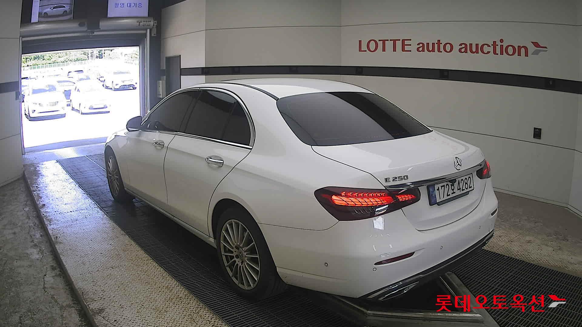 2022 - mercedes-benz e250