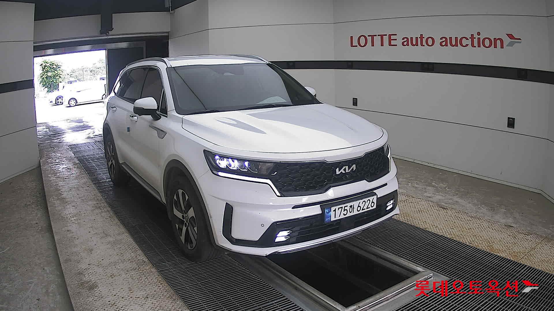 2023 - kia sorento