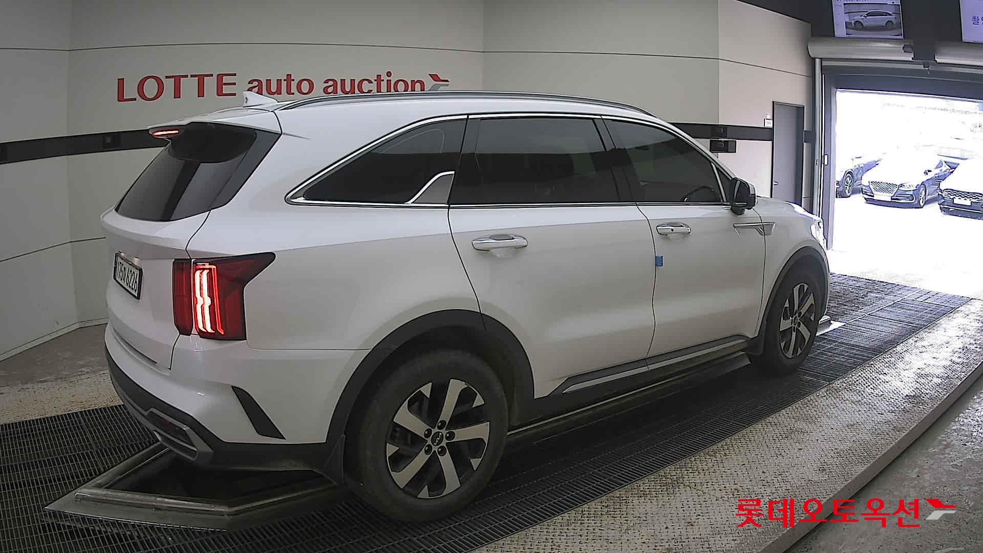 2023 - kia sorento