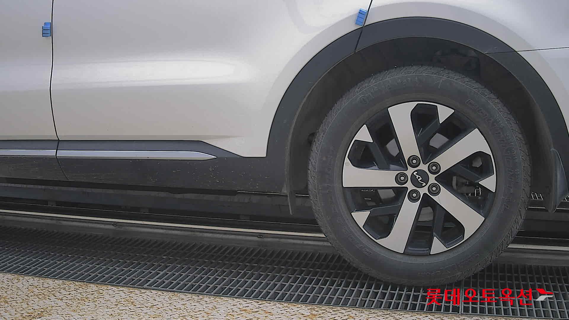 2023 - kia sorento