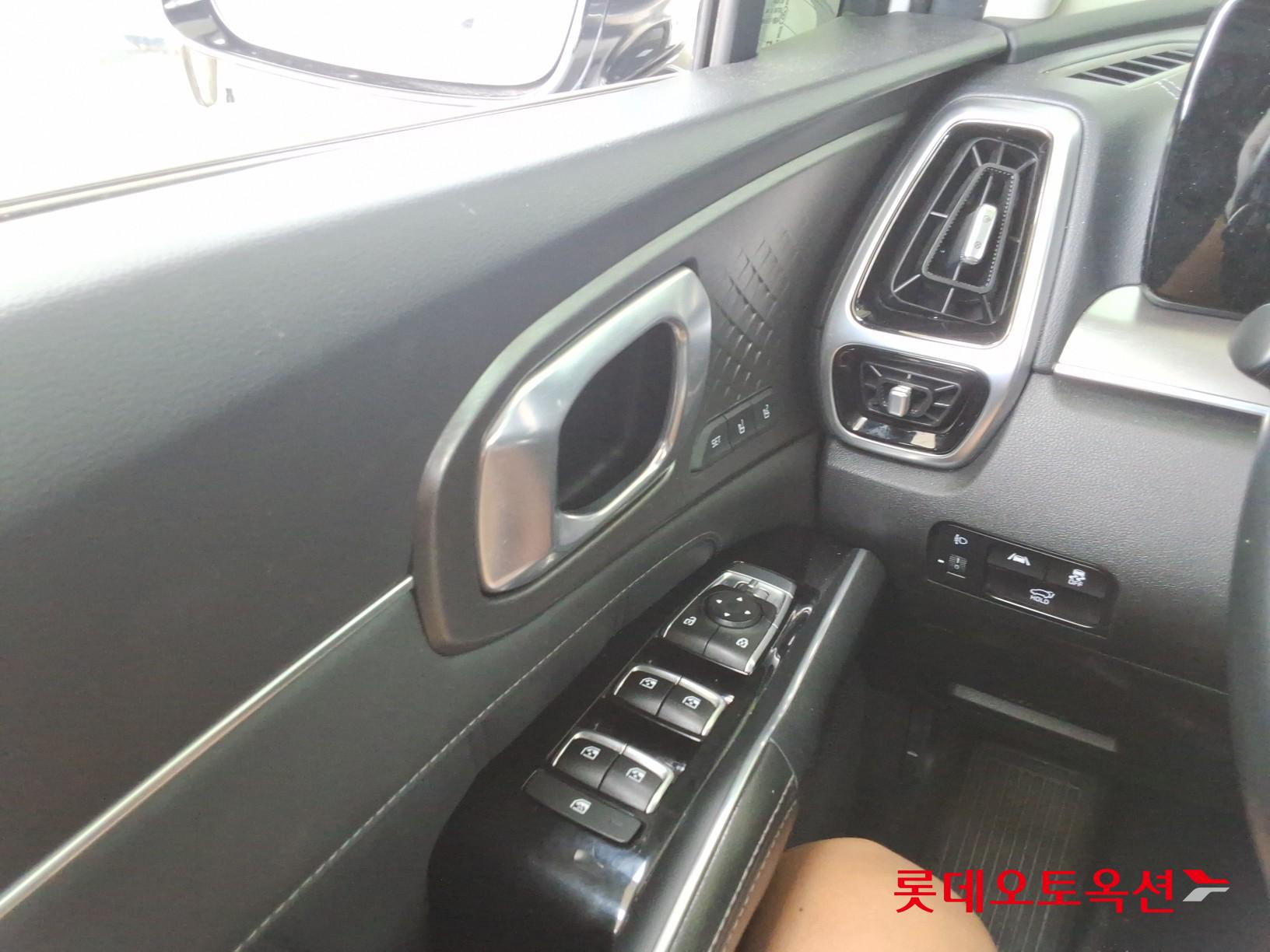 2023 - kia sorento