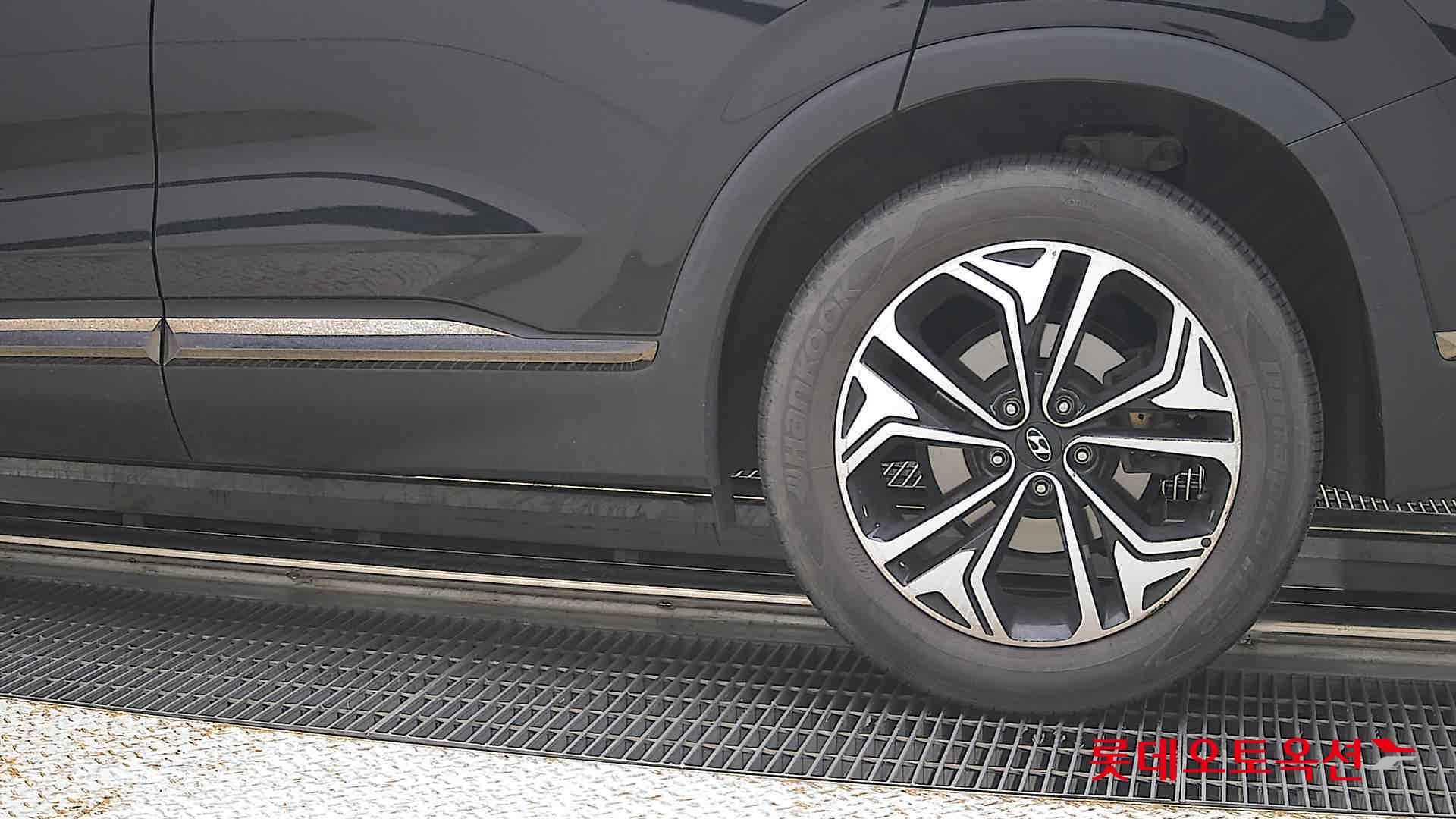 2020 - hyundai santafe