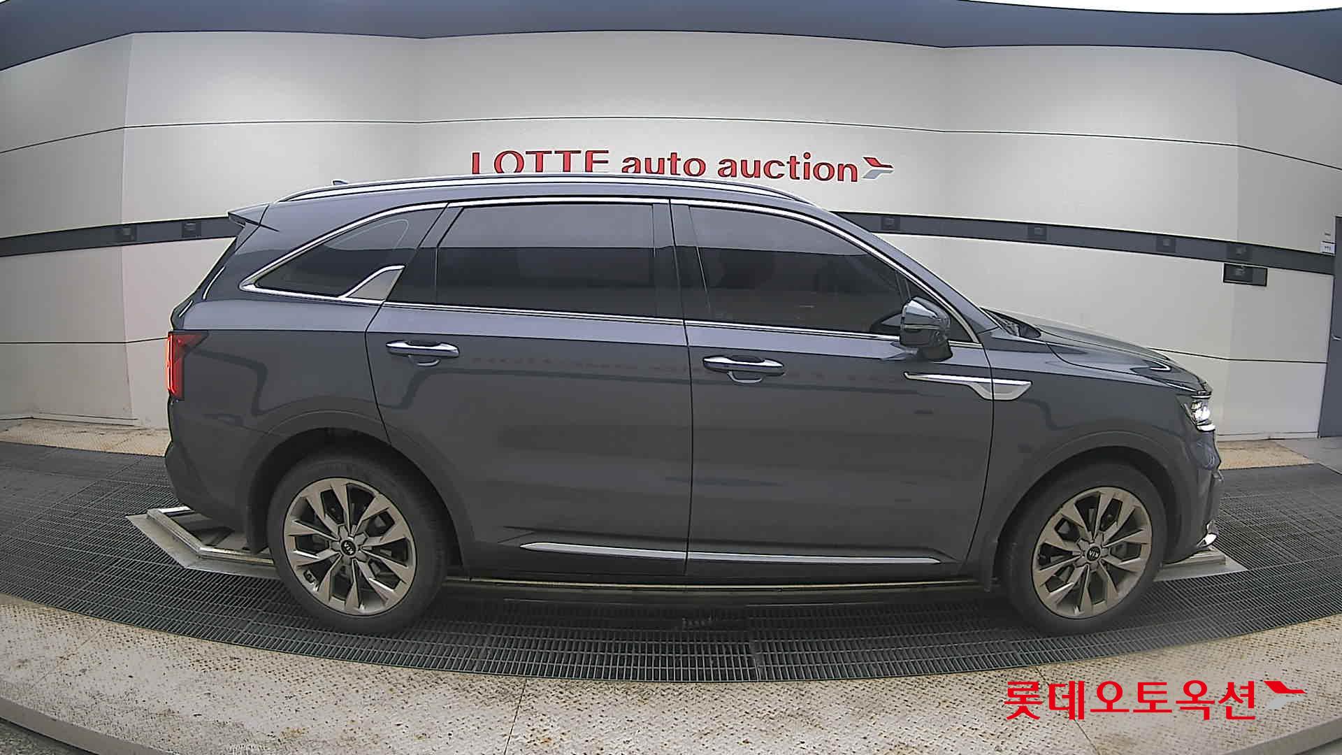 2021 - kia sorento