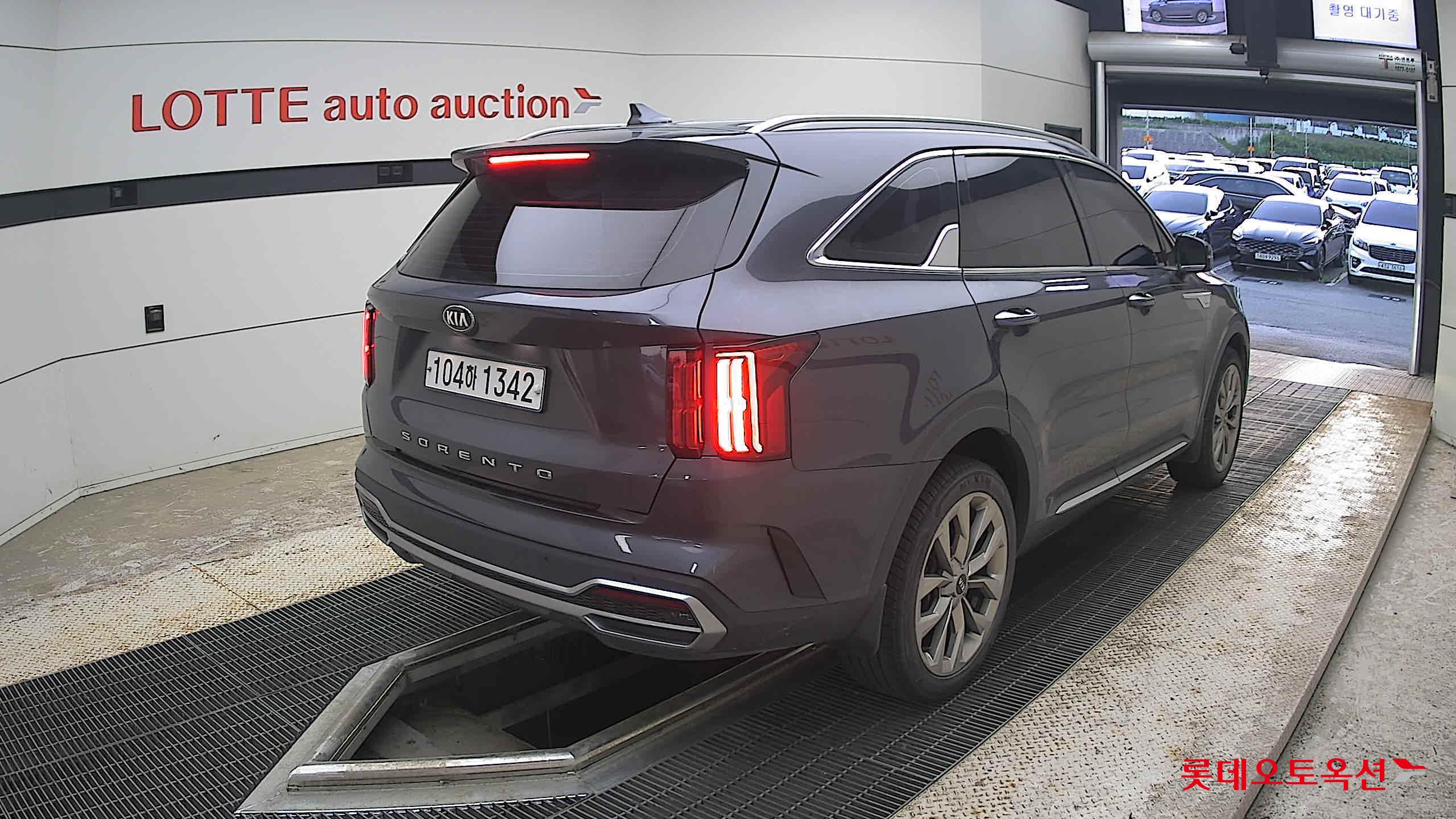2021 - kia sorento