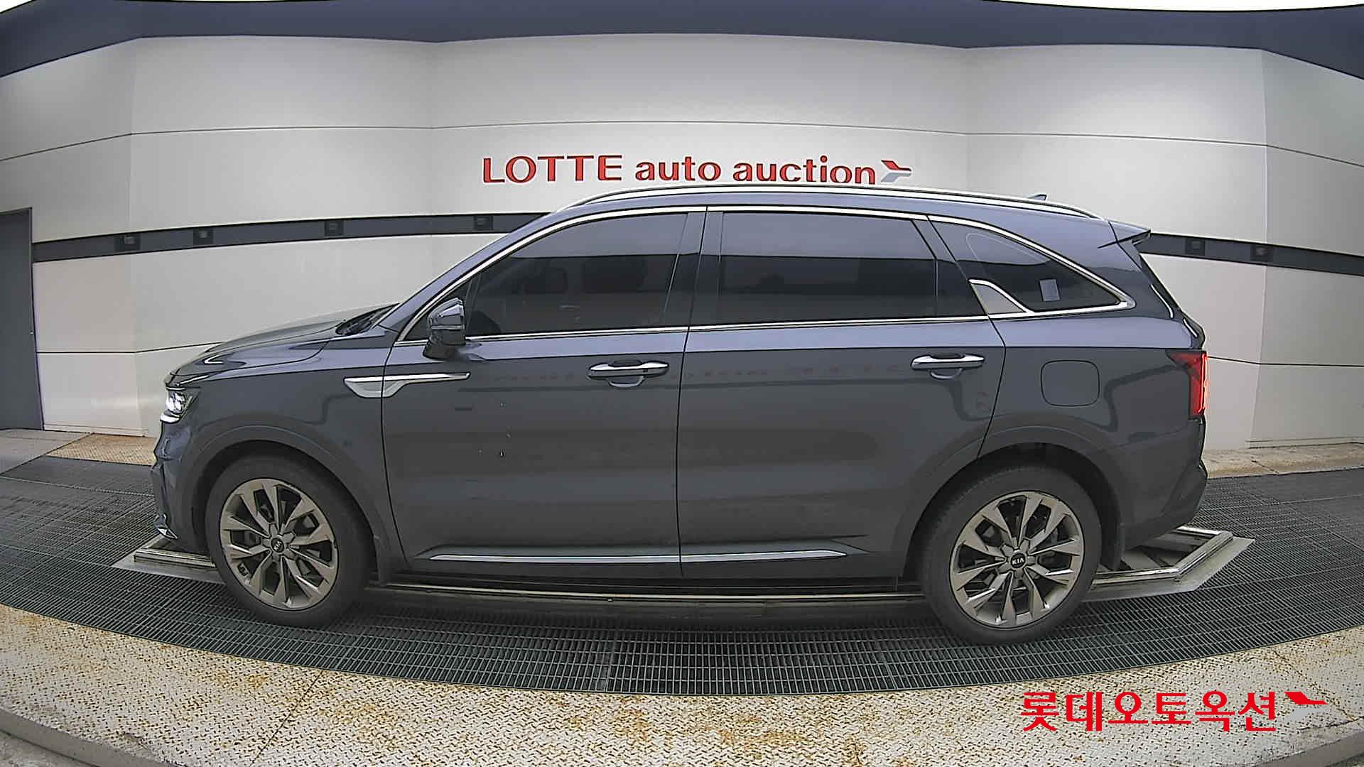 2021 - kia sorento