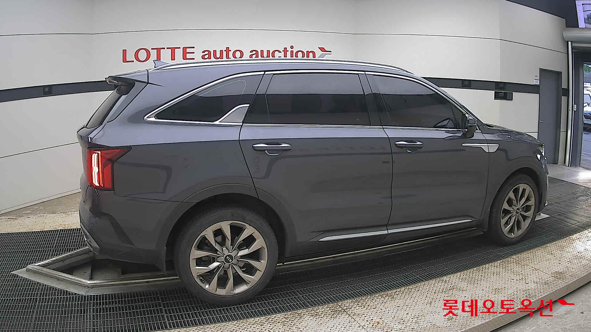 2021 - kia sorento