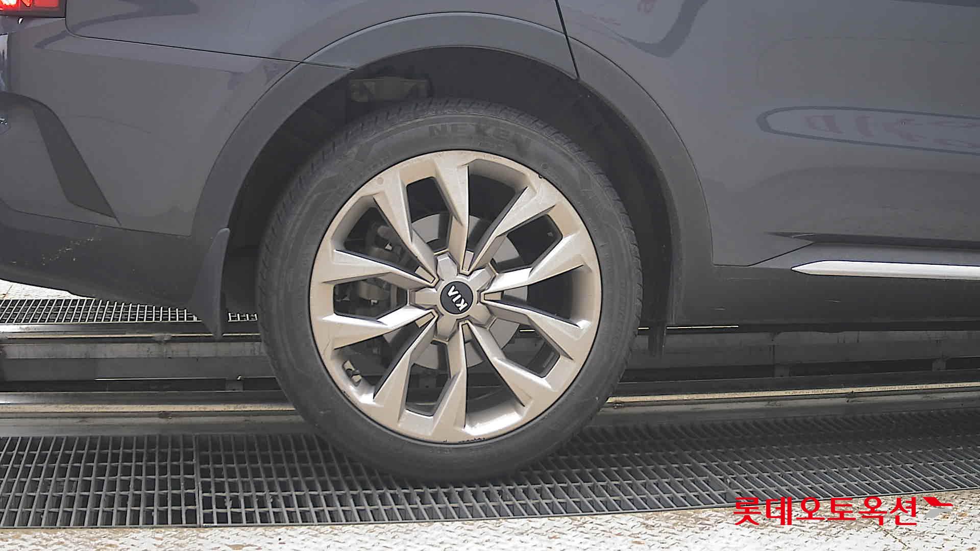 2021 - kia sorento