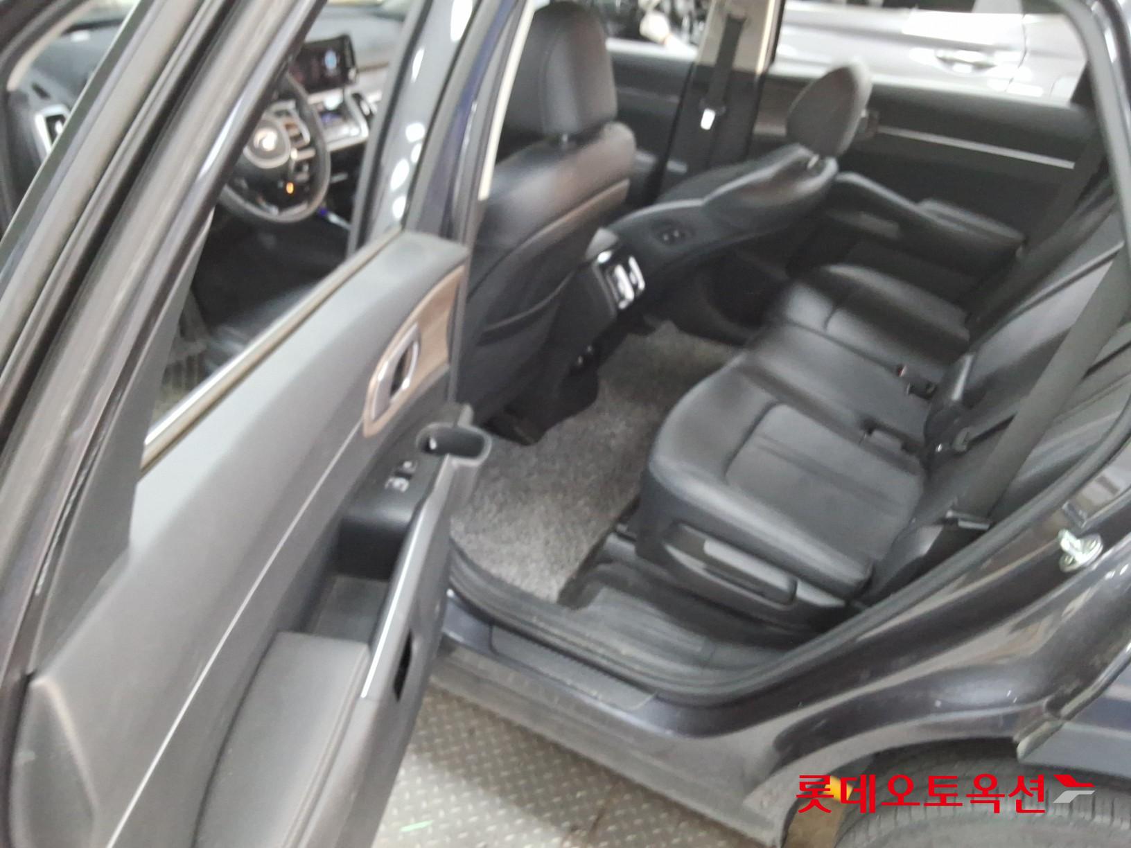 2021 - kia sorento