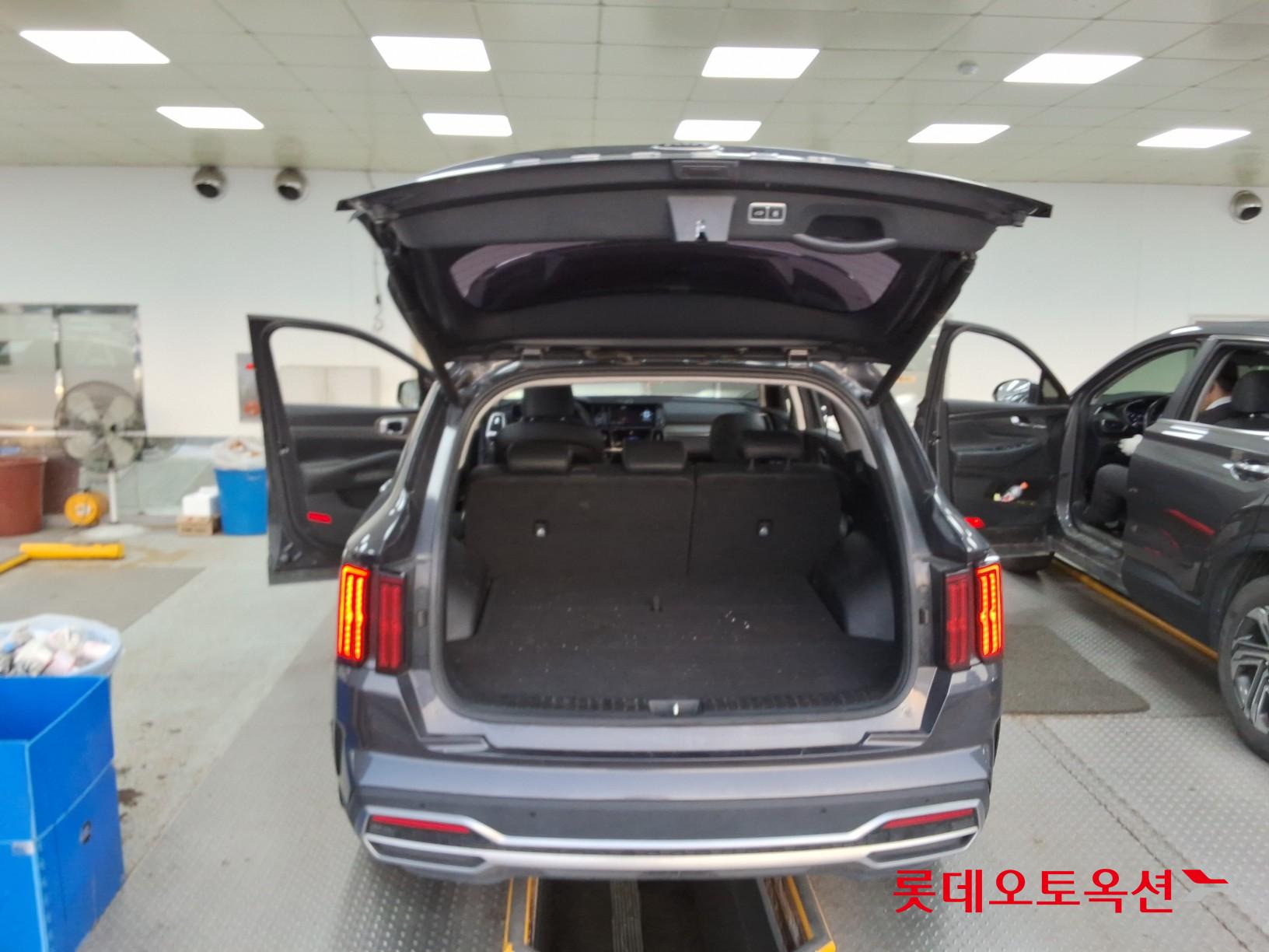 2021 - kia sorento