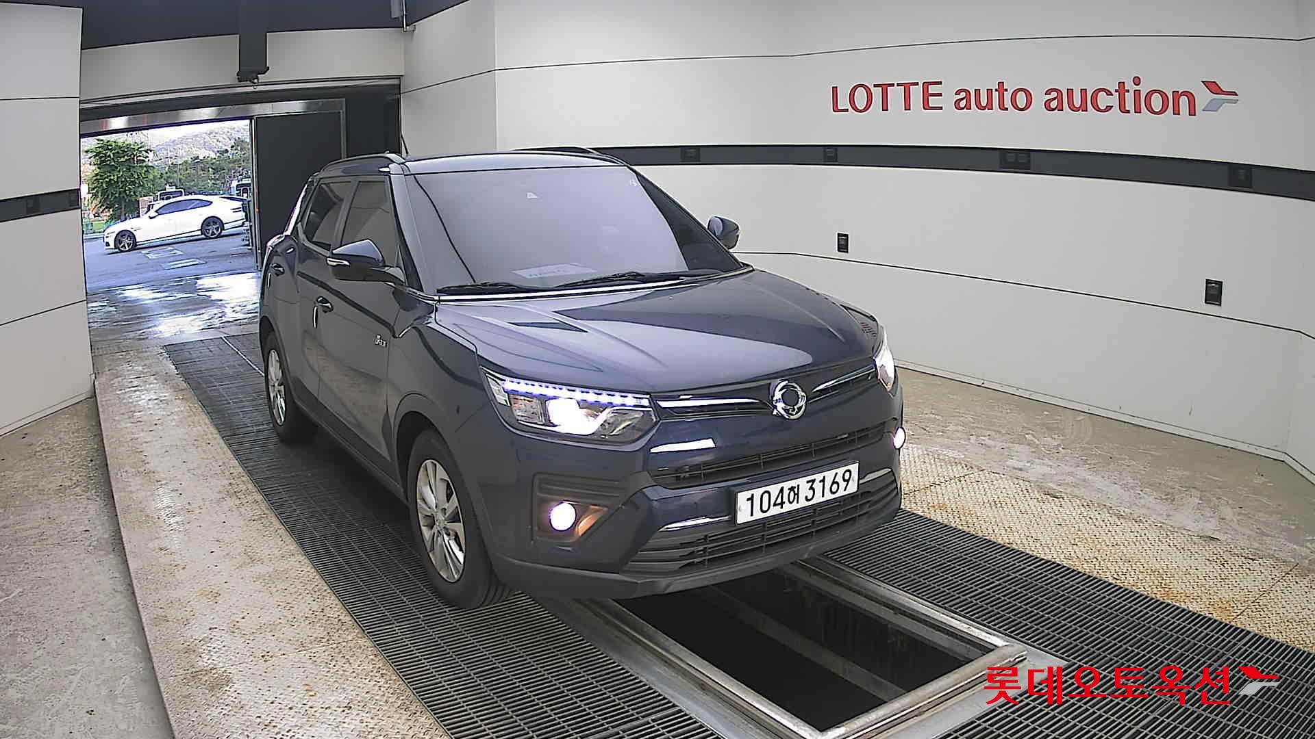 2021 - ssangyong tivoli
