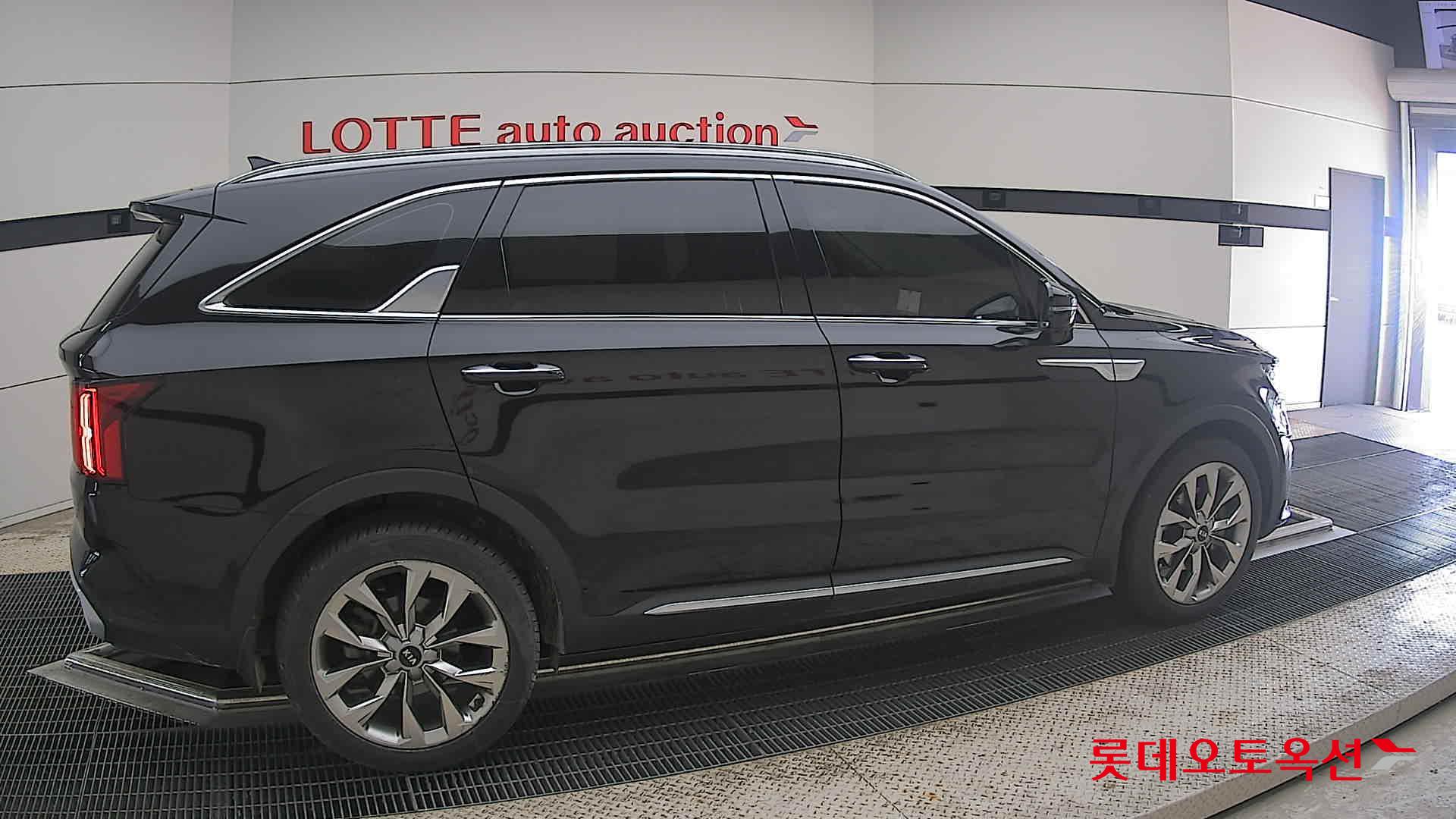 2021 - kia sorento