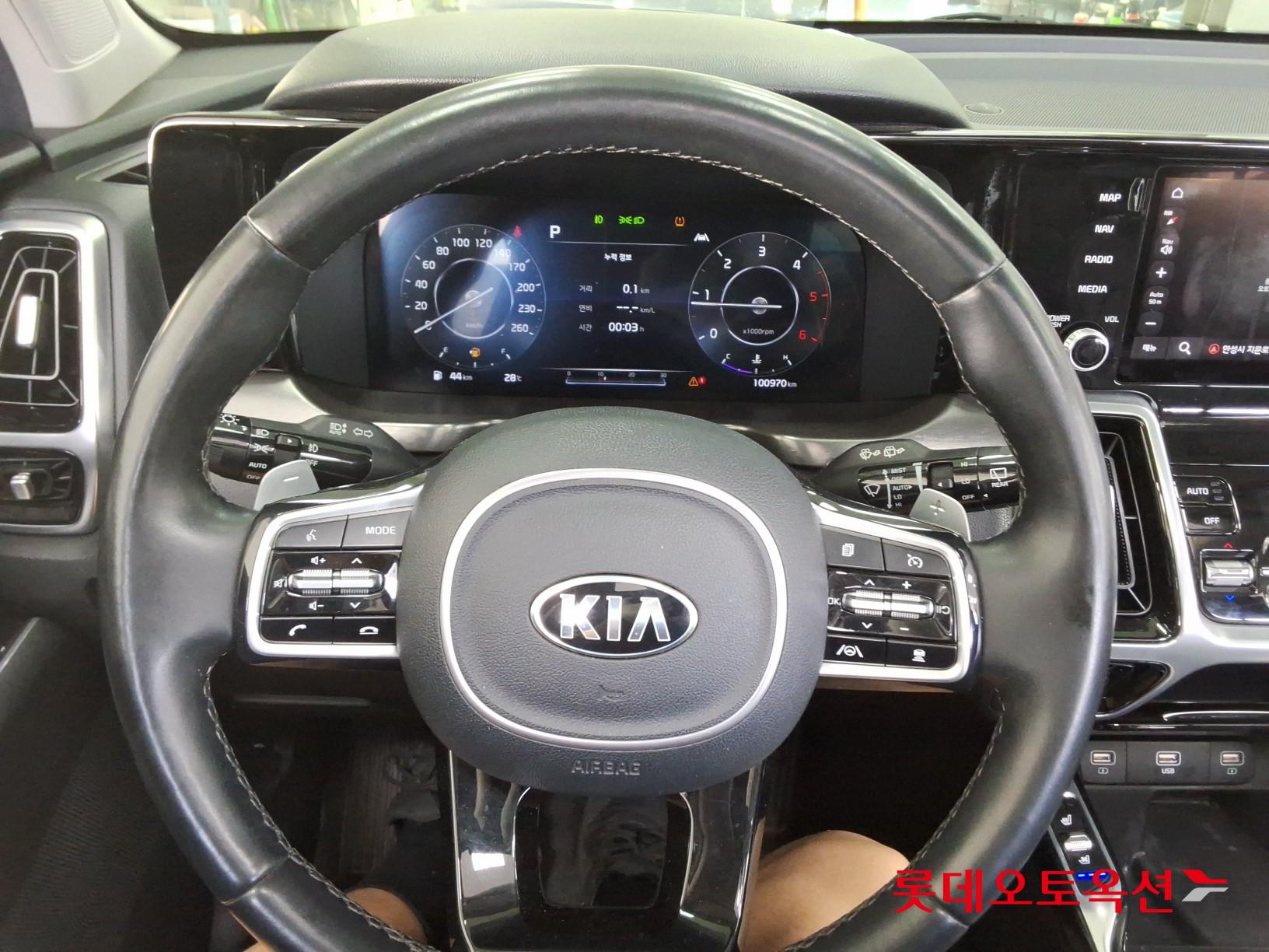 2021 - kia sorento