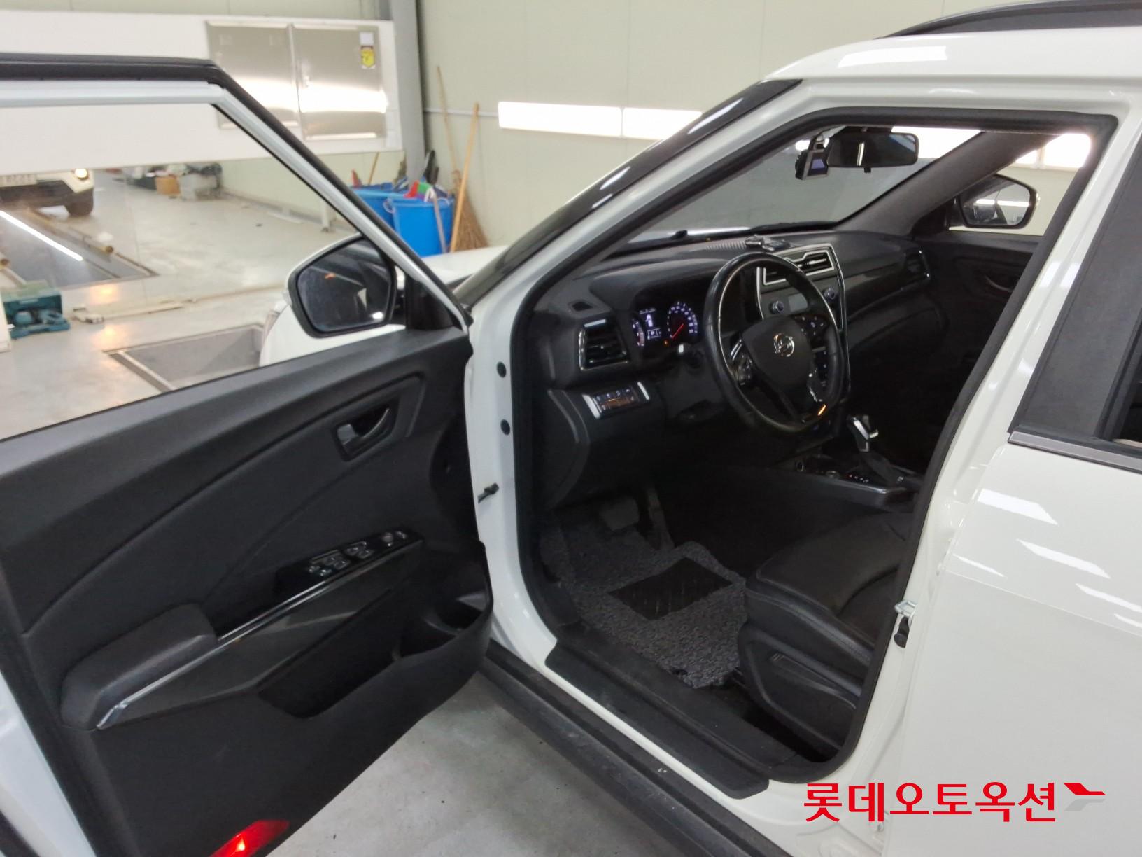 2021 - ssangyong tivoli