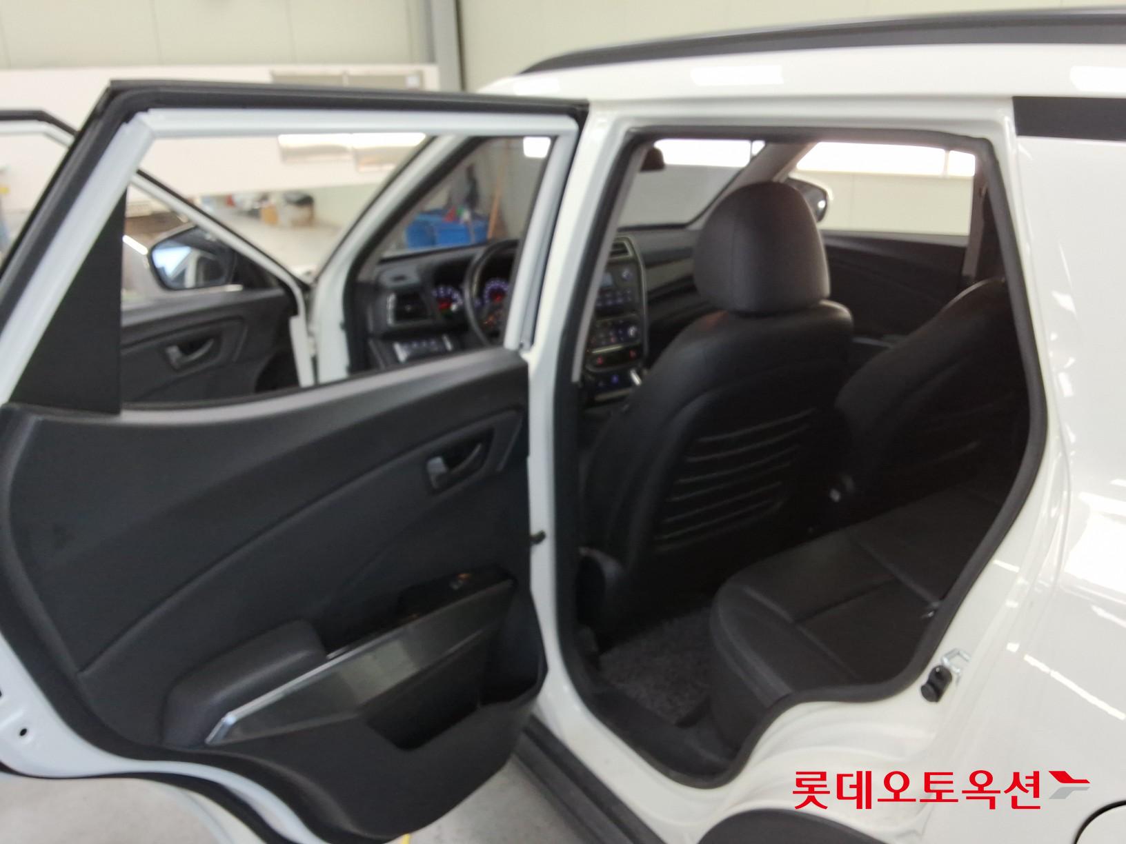 2021 - ssangyong tivoli