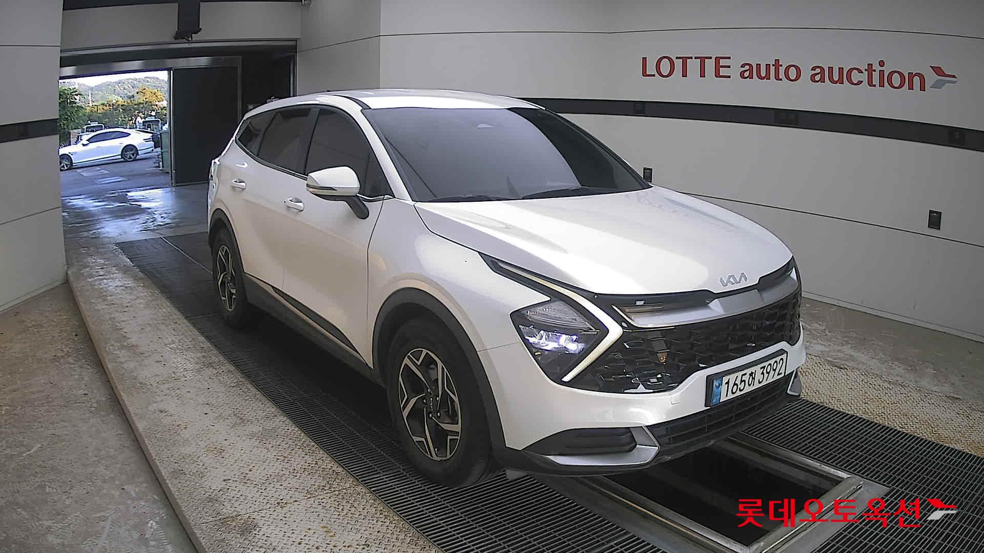2022 - kia sportage