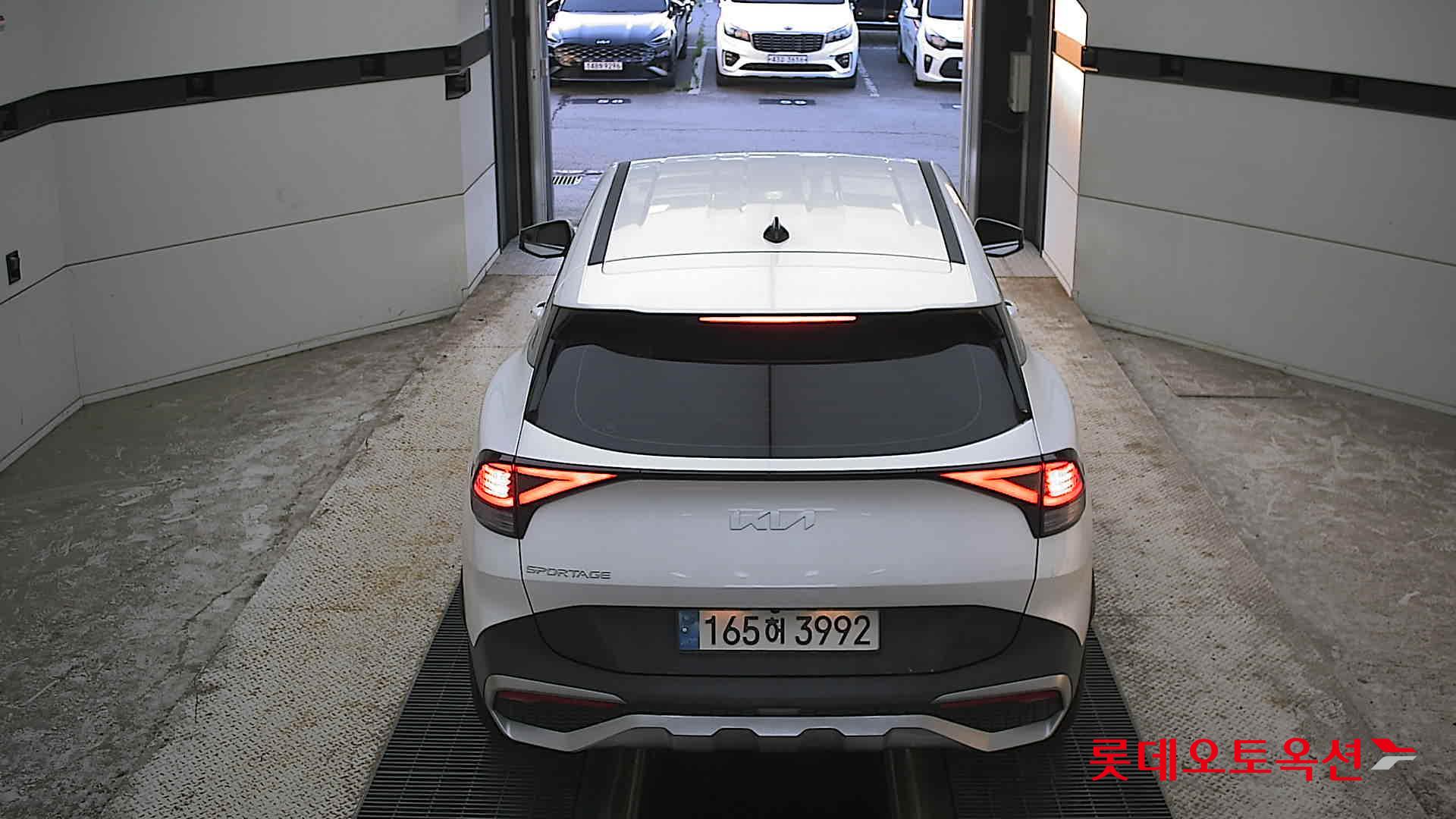2022 - kia sportage