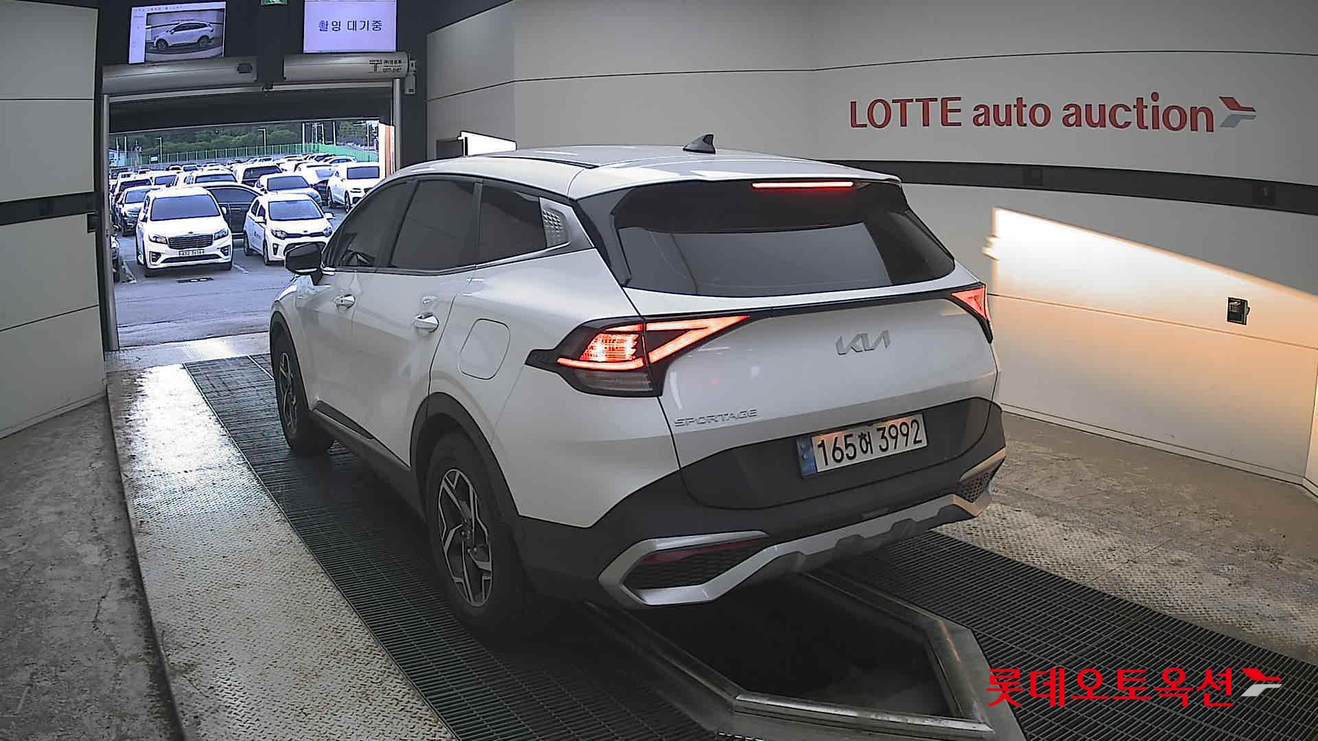 2022 - kia sportage