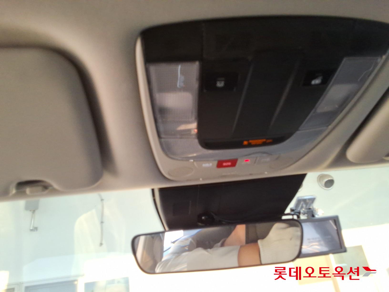 2022 - kia sportage
