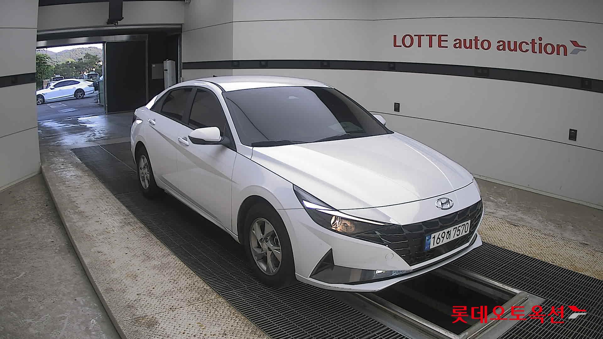 2023 - hyundai avante