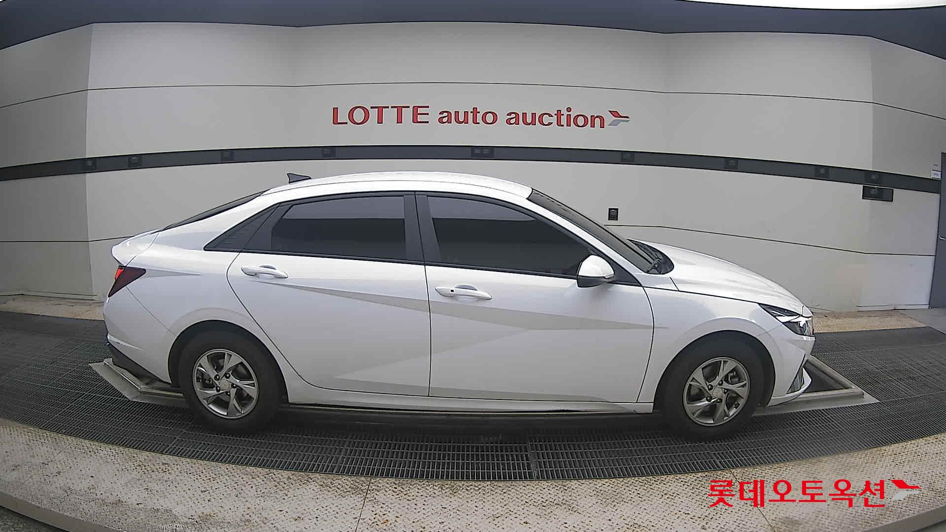 2023 - hyundai avante